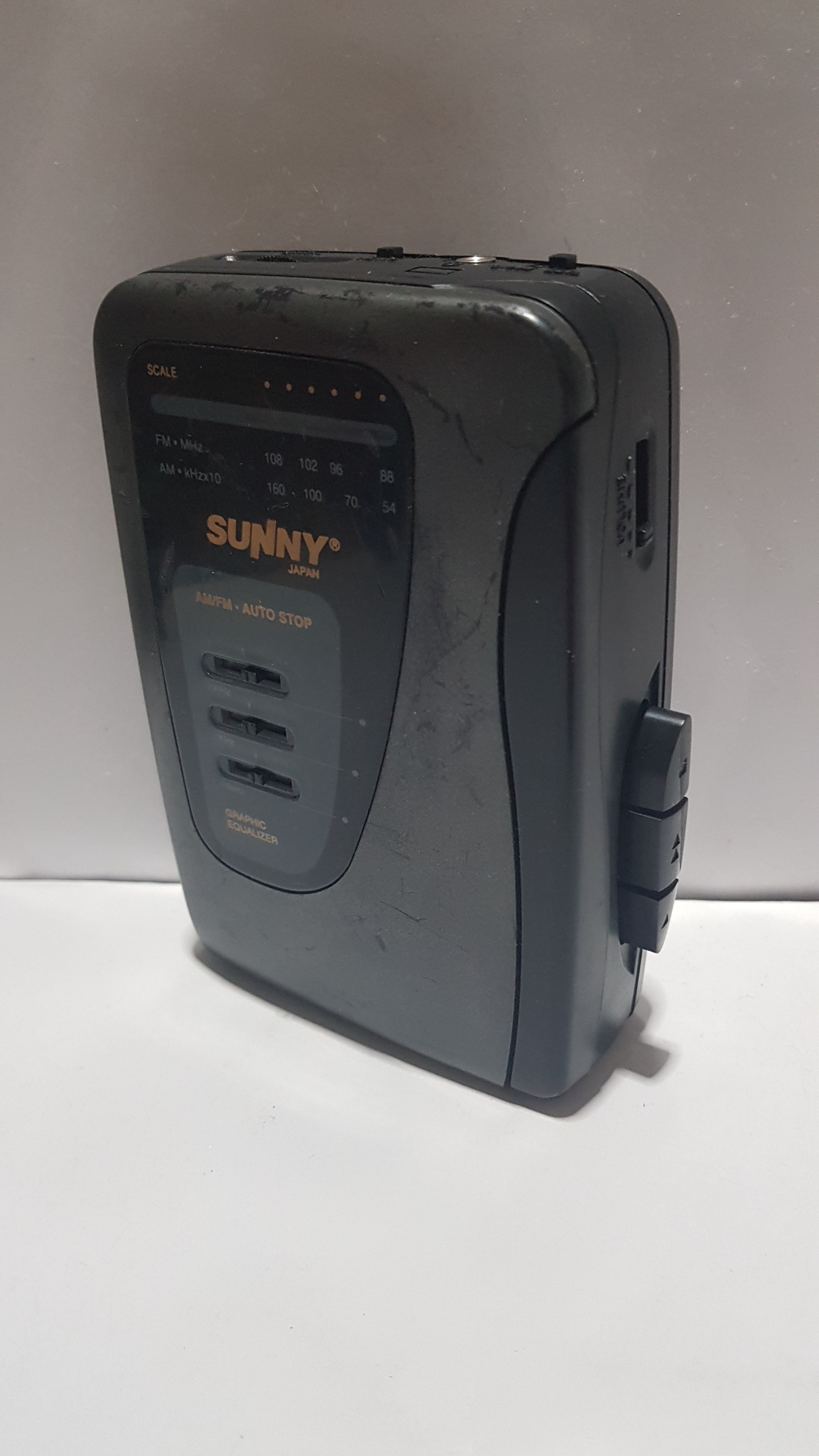 واکمن رادیو دار SUNNY مطابق توضیحات مهم دقت شود
