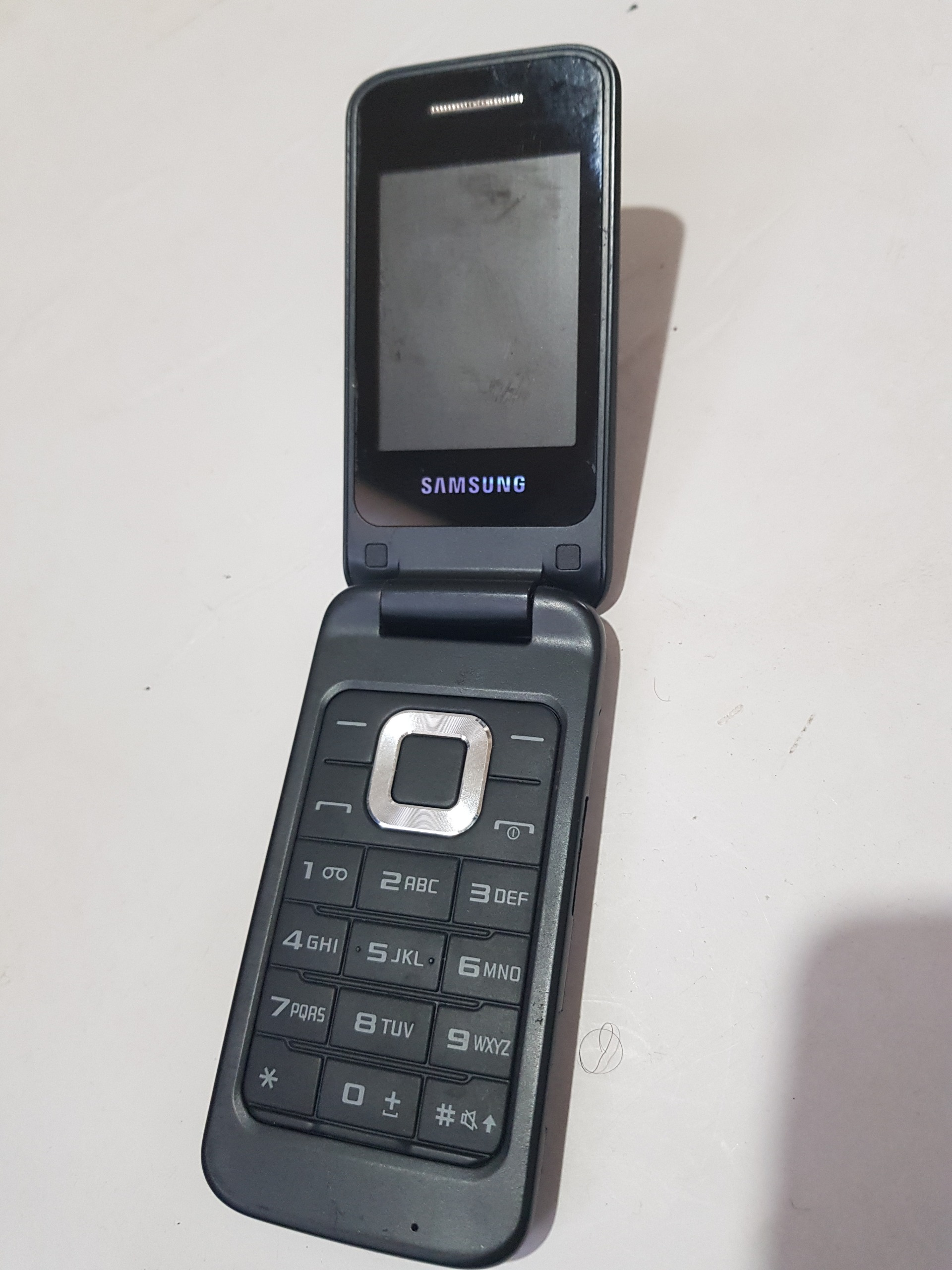 ماکت موبایلSAMSUNG مدل C3520 توضیح دارد
