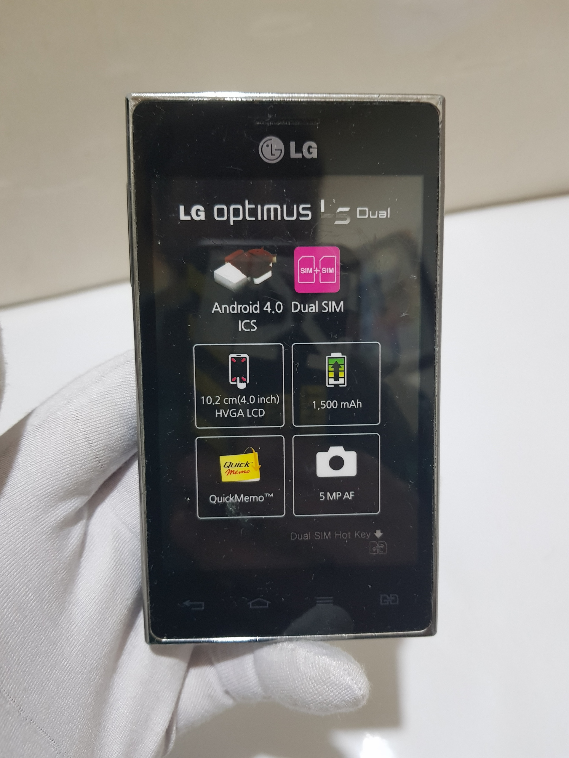 ماکت موبایل LG مدل optimus(توضیحات دقت کنید)