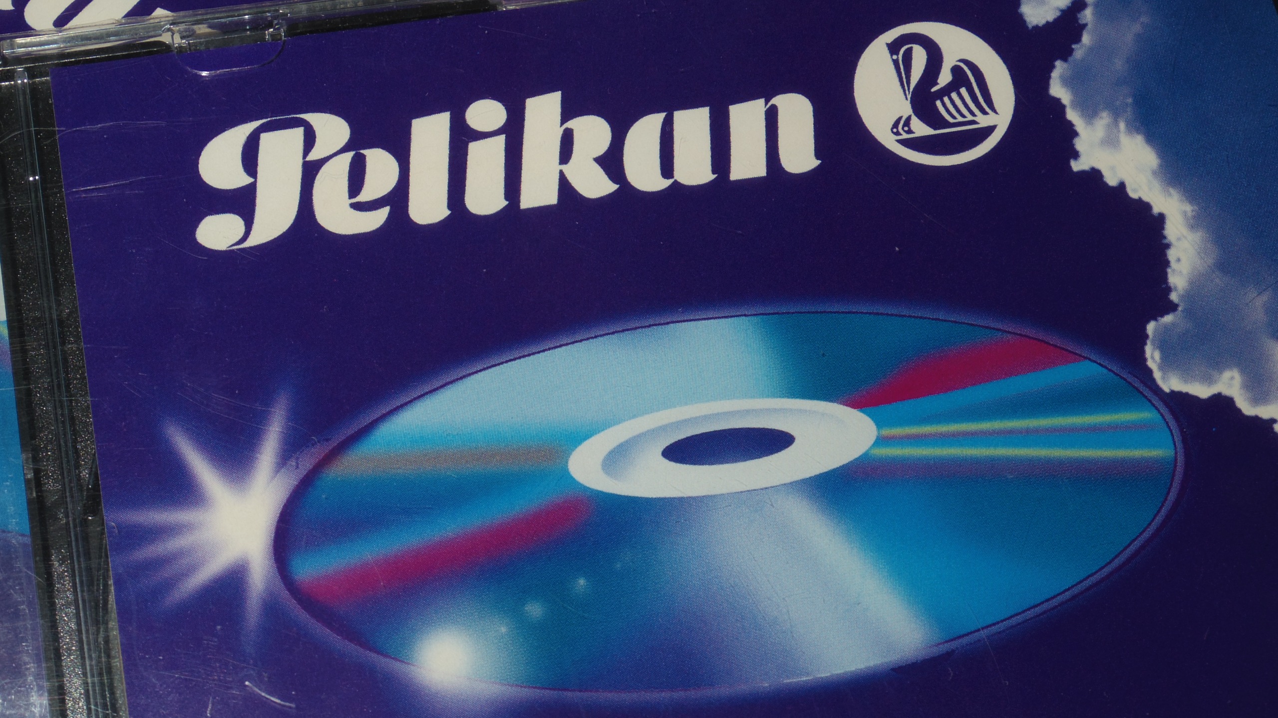 CD خام Pelikan