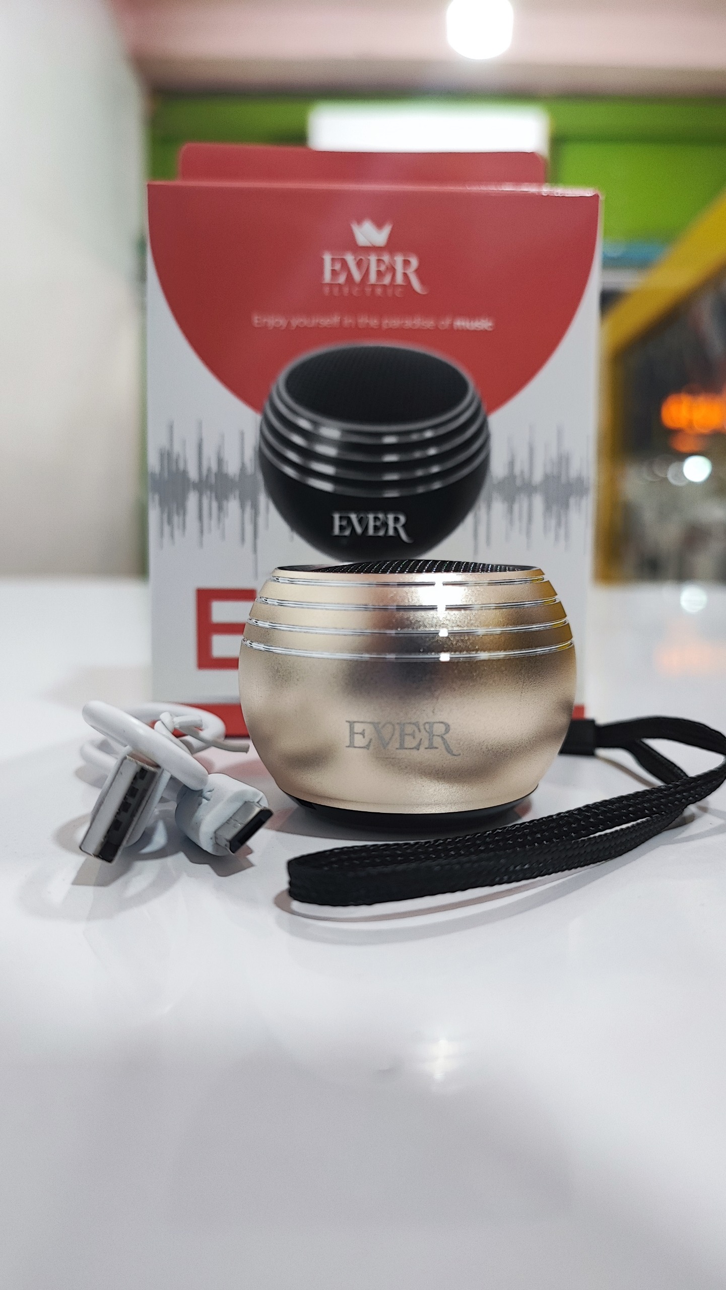 اسپیکر جیبی E5 از برند Ever