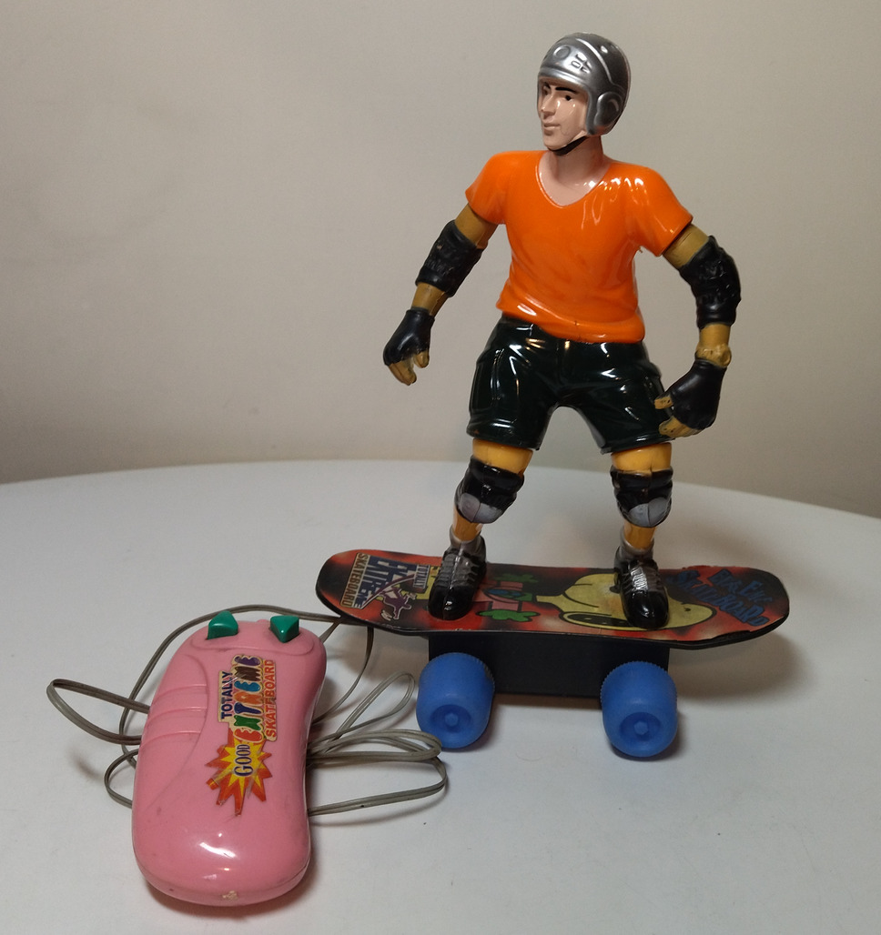 اسکیت سوار کنترلی کد K-72