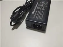 آدابتور