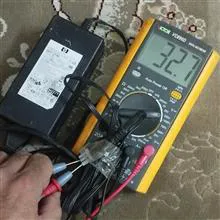 آدابتور