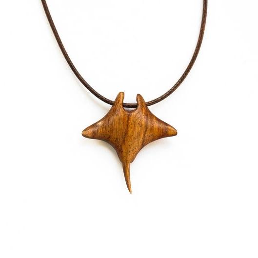 گردنبند چوبی سفره ماهی با چوب اقاقیا