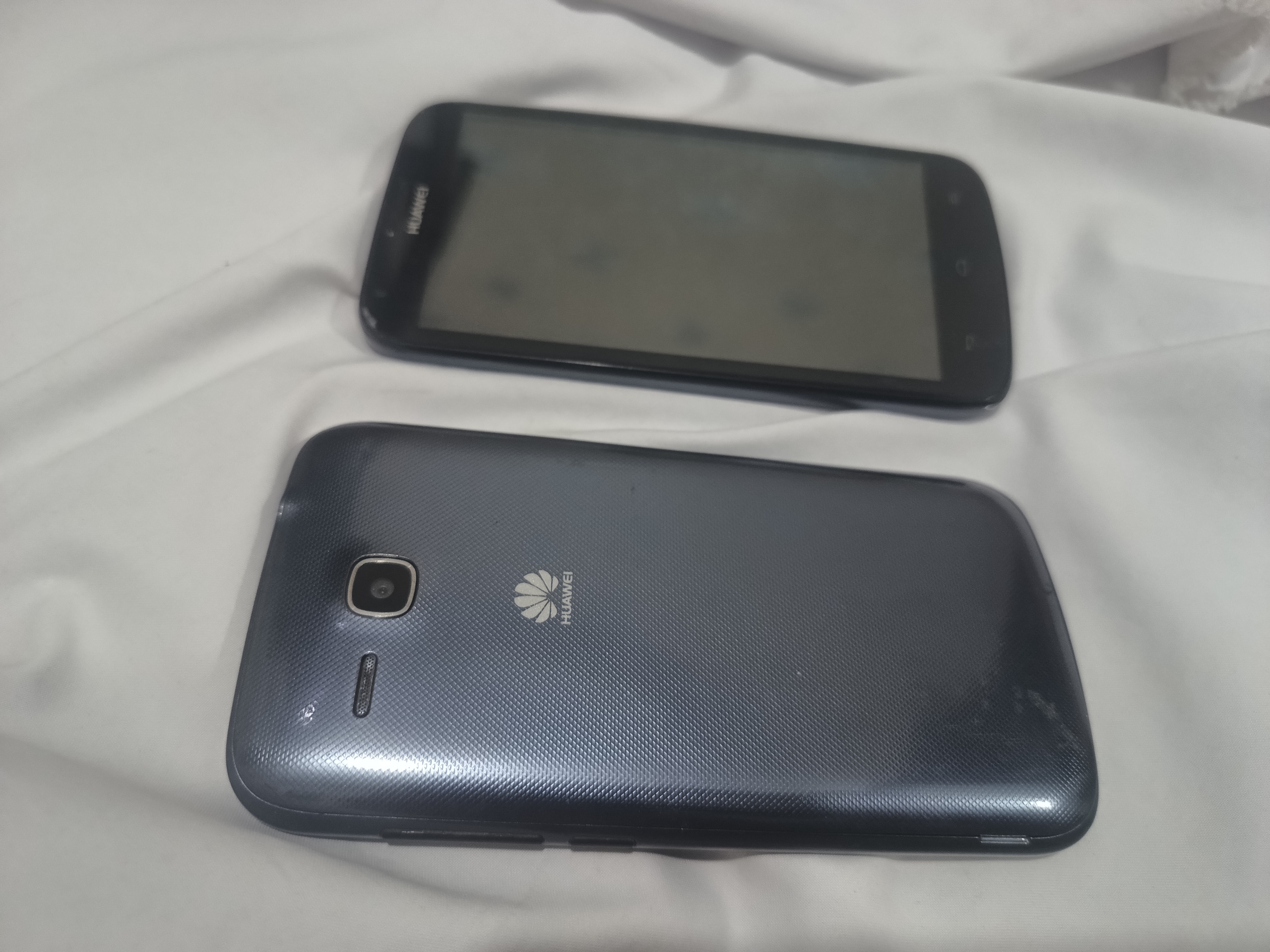 موبایل هواوی huawei Y600