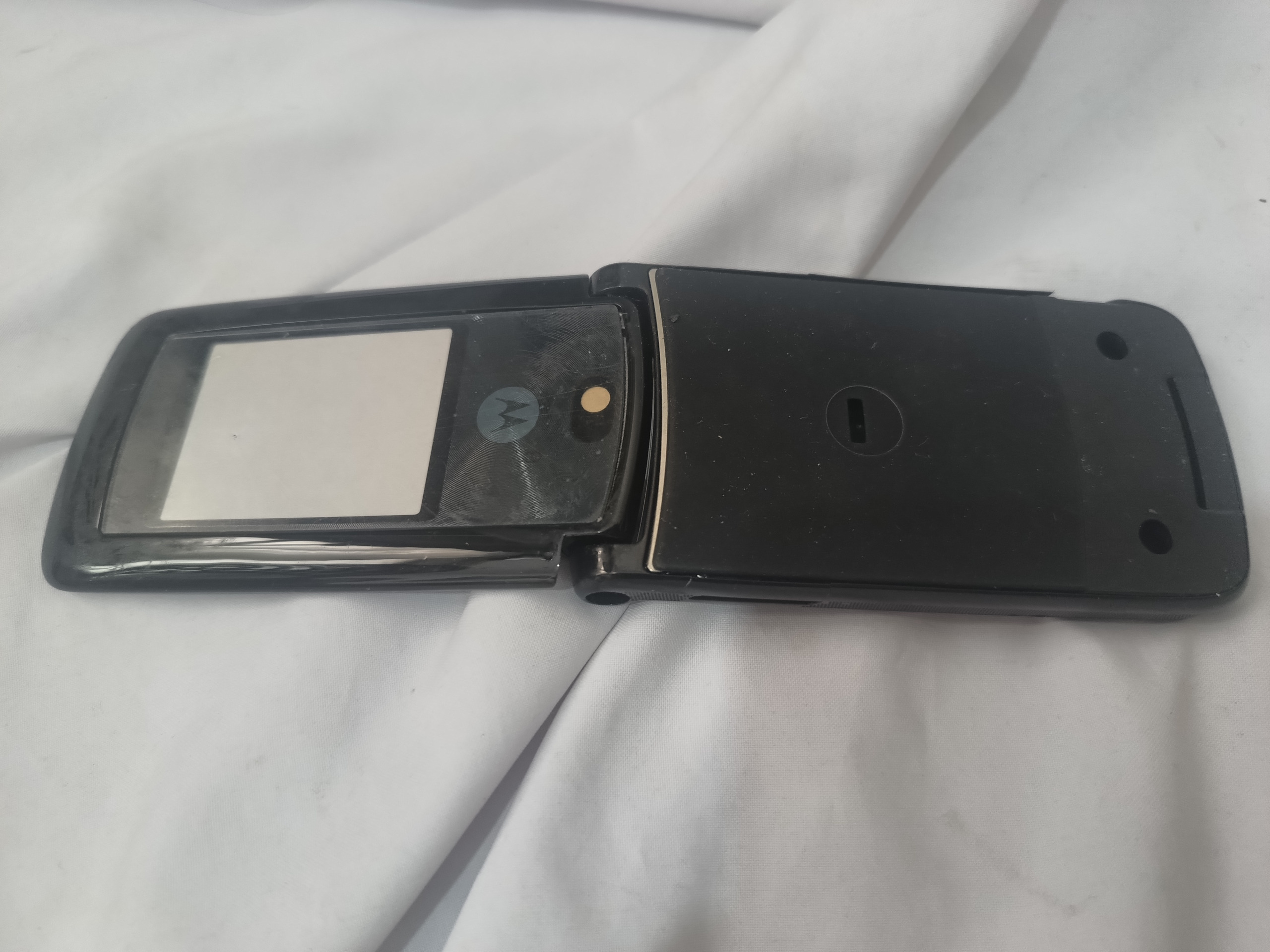 قاب کامل و فابریک موتورولا Motorola V8