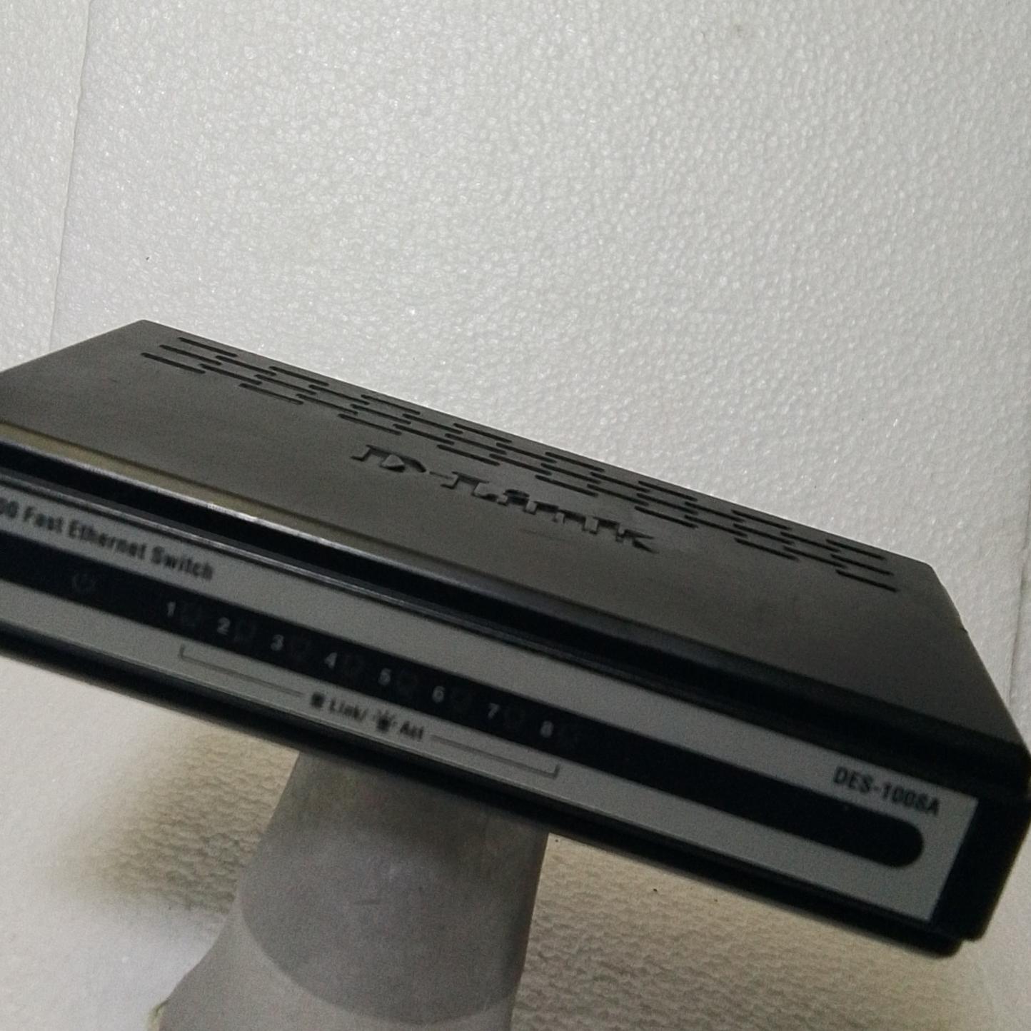 سویچ شبکه 8 پورت دیلنگ