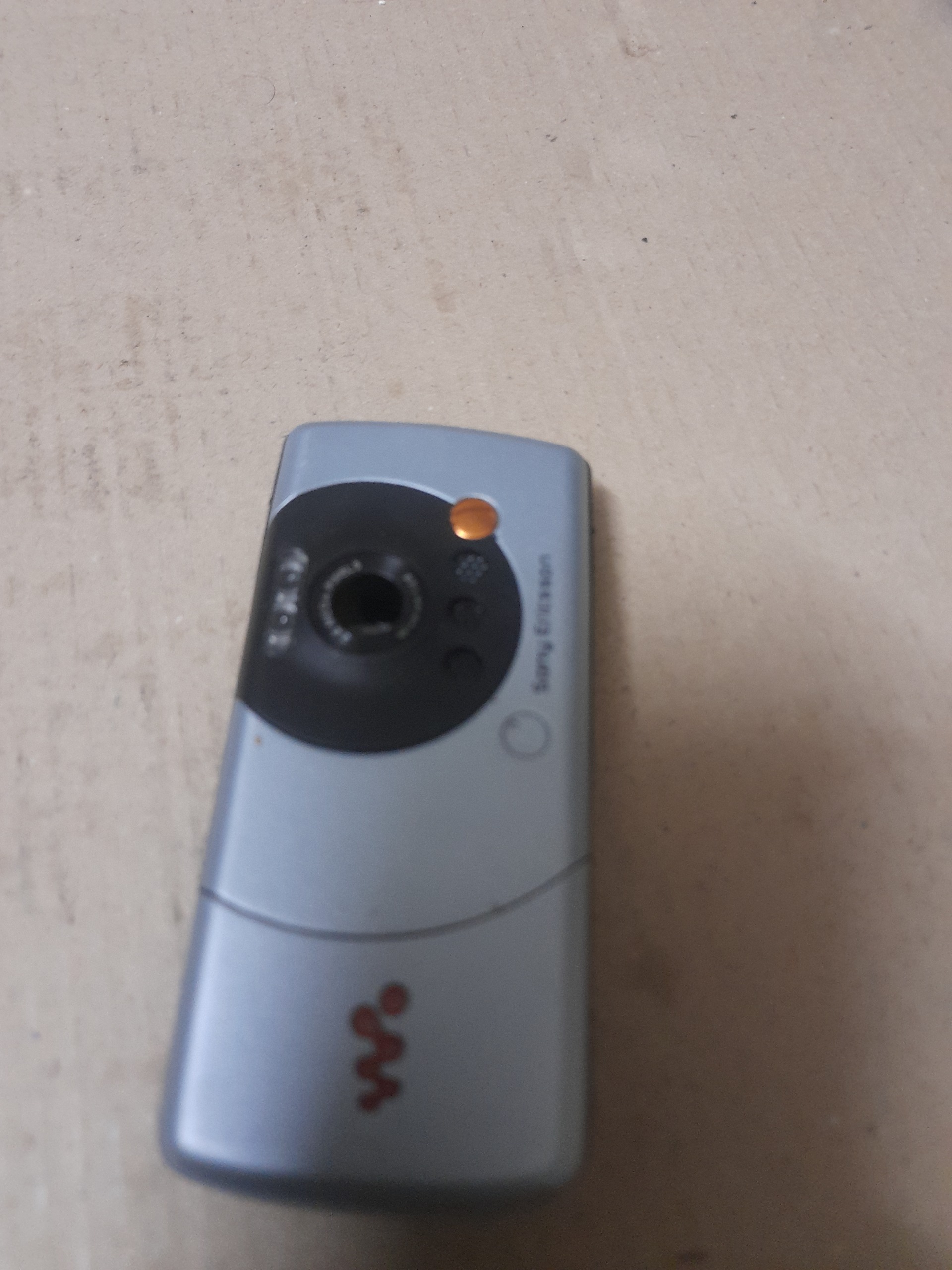 قای گوشی سونی اریکسون