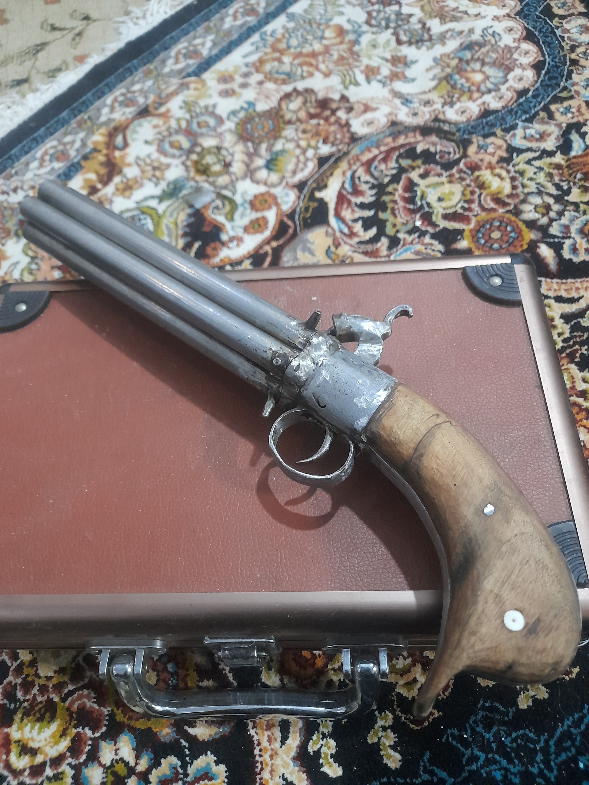 تپانچه سرپر مربوط دوره 1770