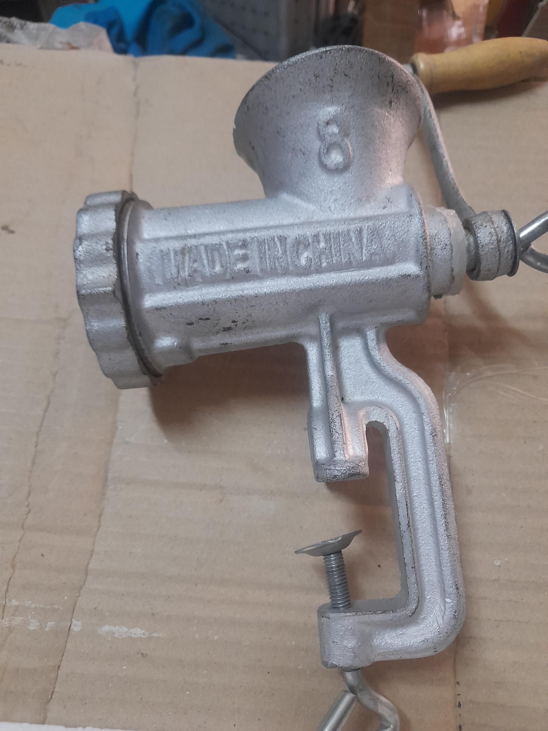 چرخ گوشت کمیاب دستی قدیمی