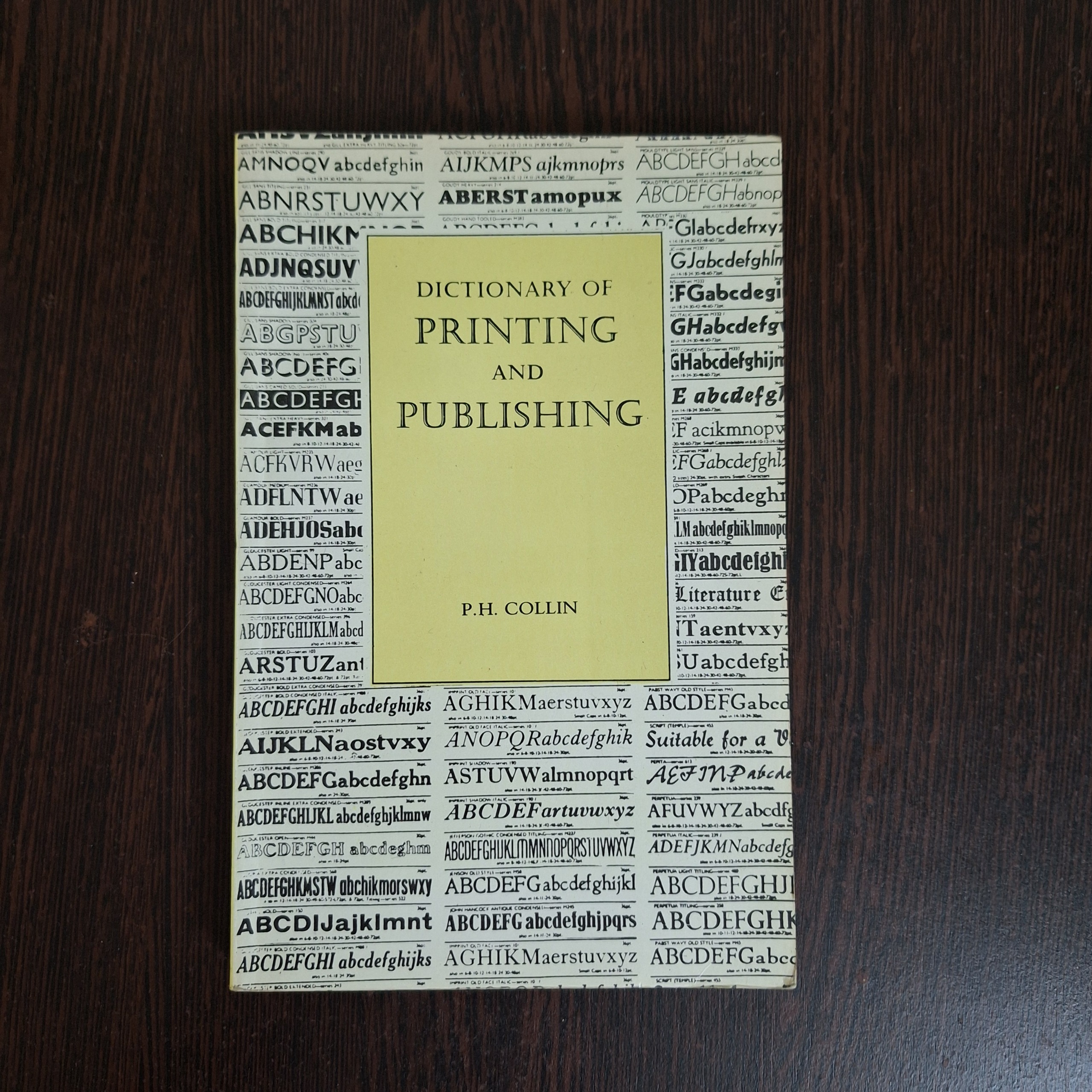 Dictionary of Printing and Publishing