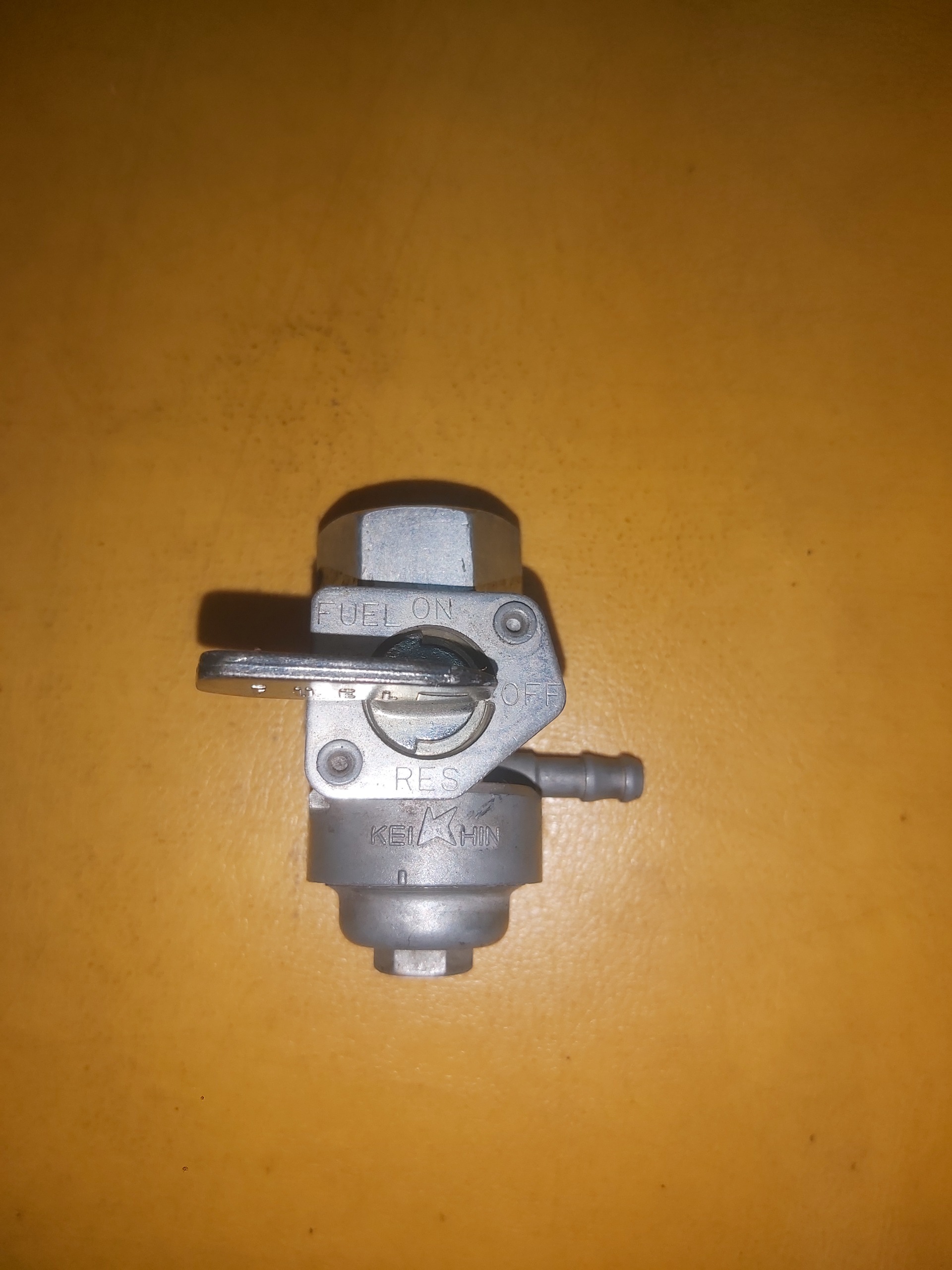 شیربنزین فابریک هونداcdi125ژاپن