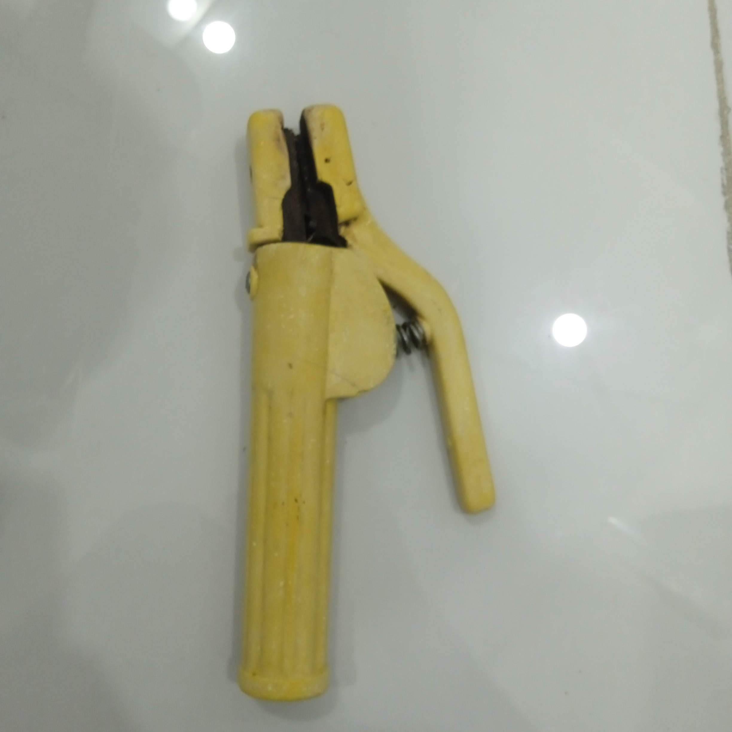 انبرجوش برق ژاپن