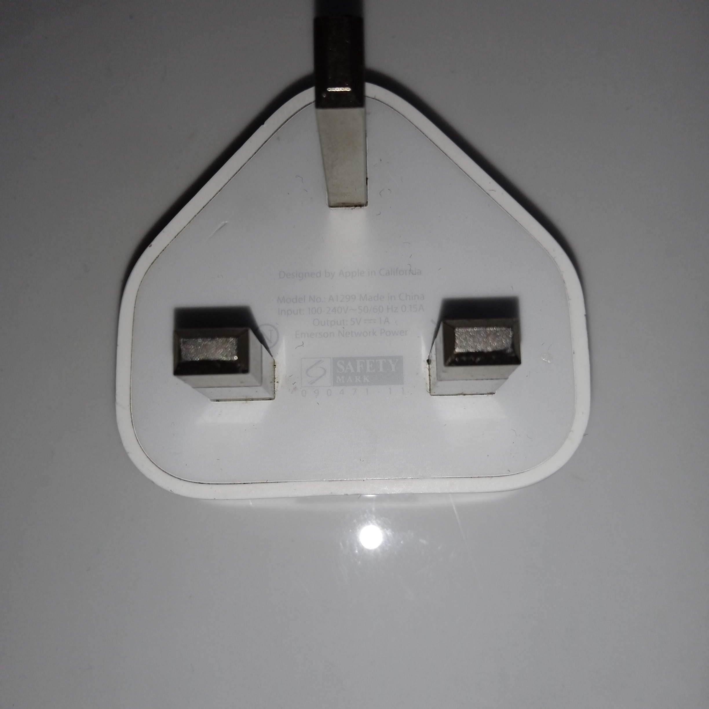 شارژر 5وات فابریک سرکارتنی آیفون