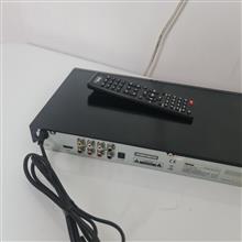 دی