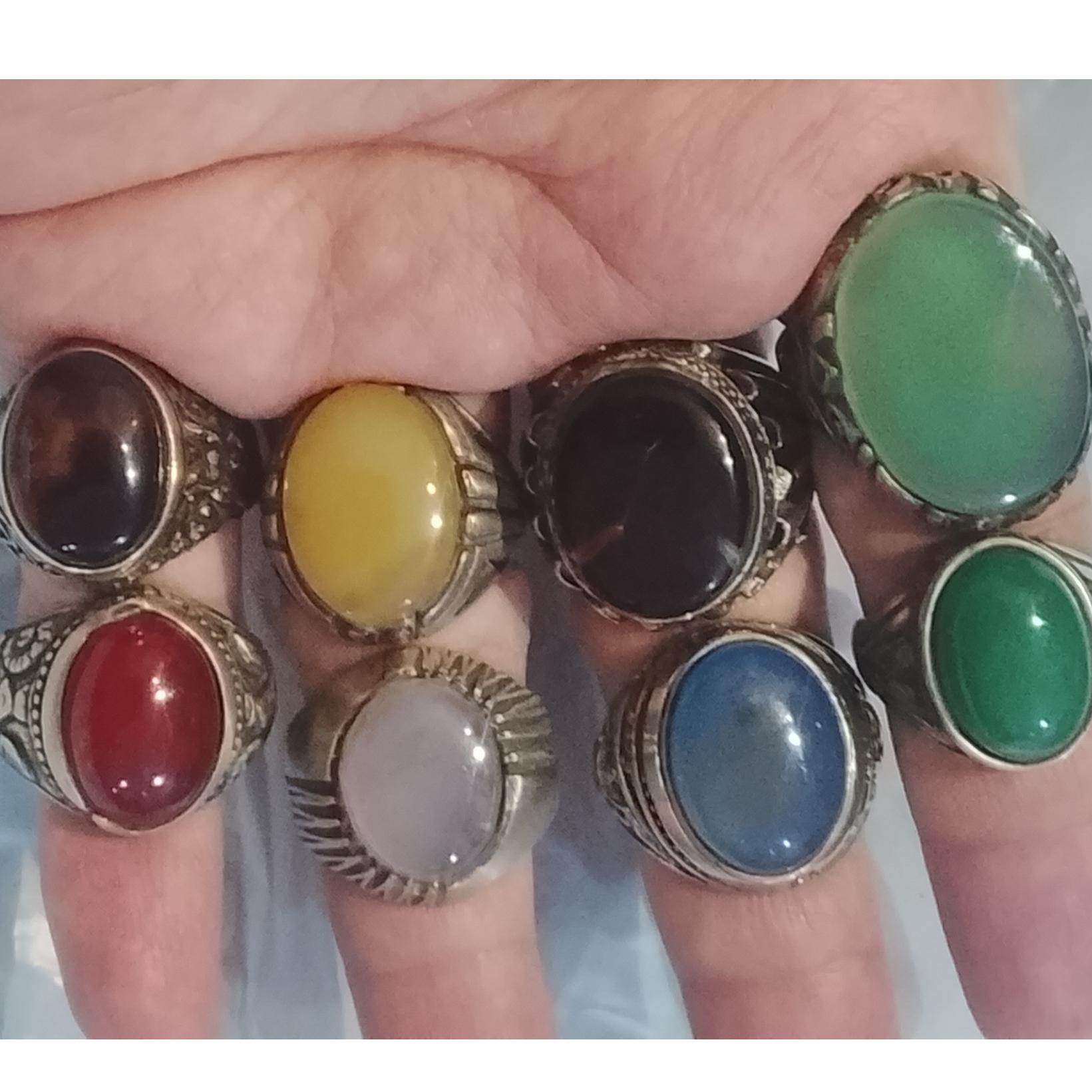 8عدد انگشتر متنوع ومعدنی طبیعی اصل ناب