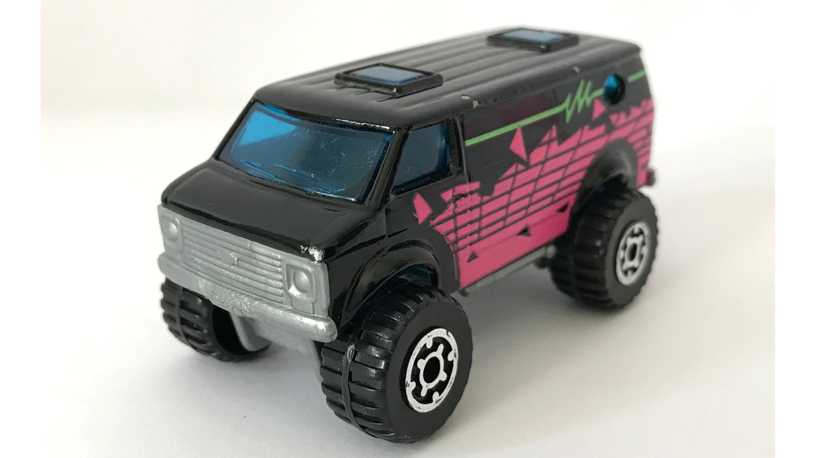 ماشین قدیمی شورولت ون مچ باکس matchbox