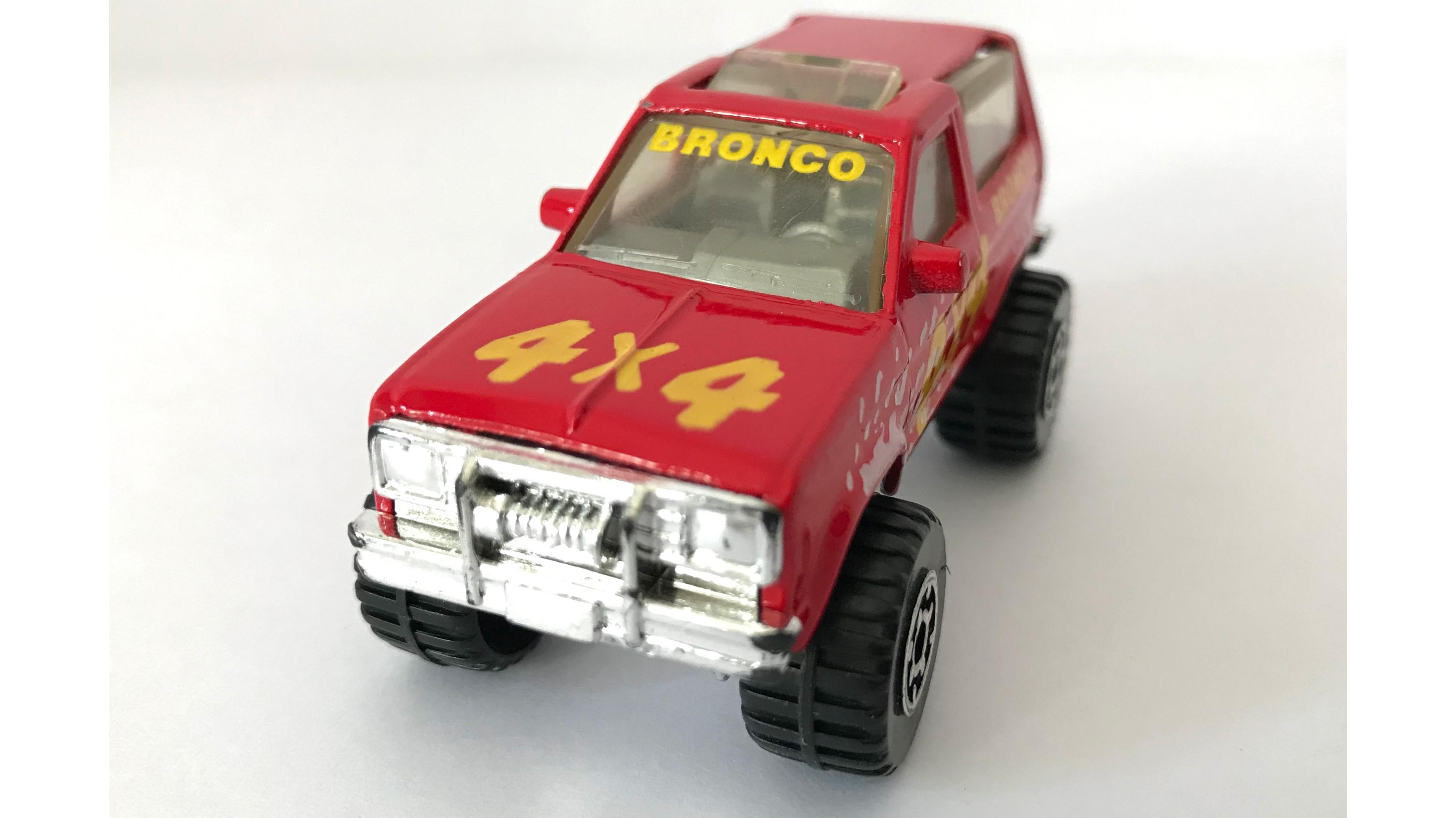 ماشین قدیمی فورد برانکو 2 مچ باکس matchbox