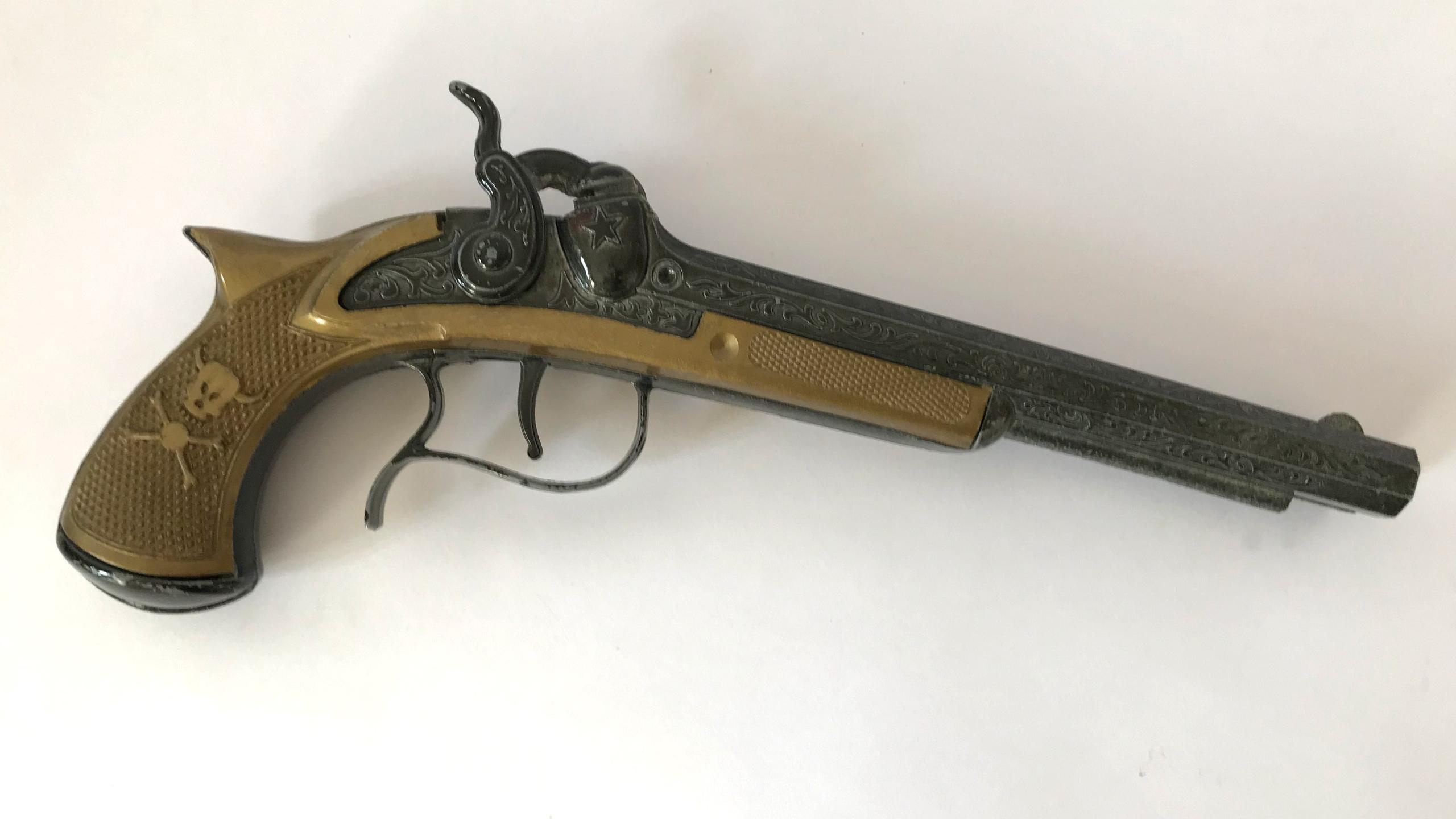 تپانچه ترقه ای قدیمی ساخت انگلیس