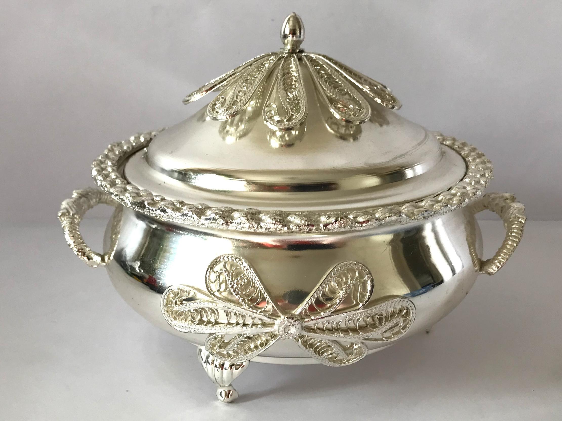 شکلات خوری سیلور قدیمی (توضیحات دارد)