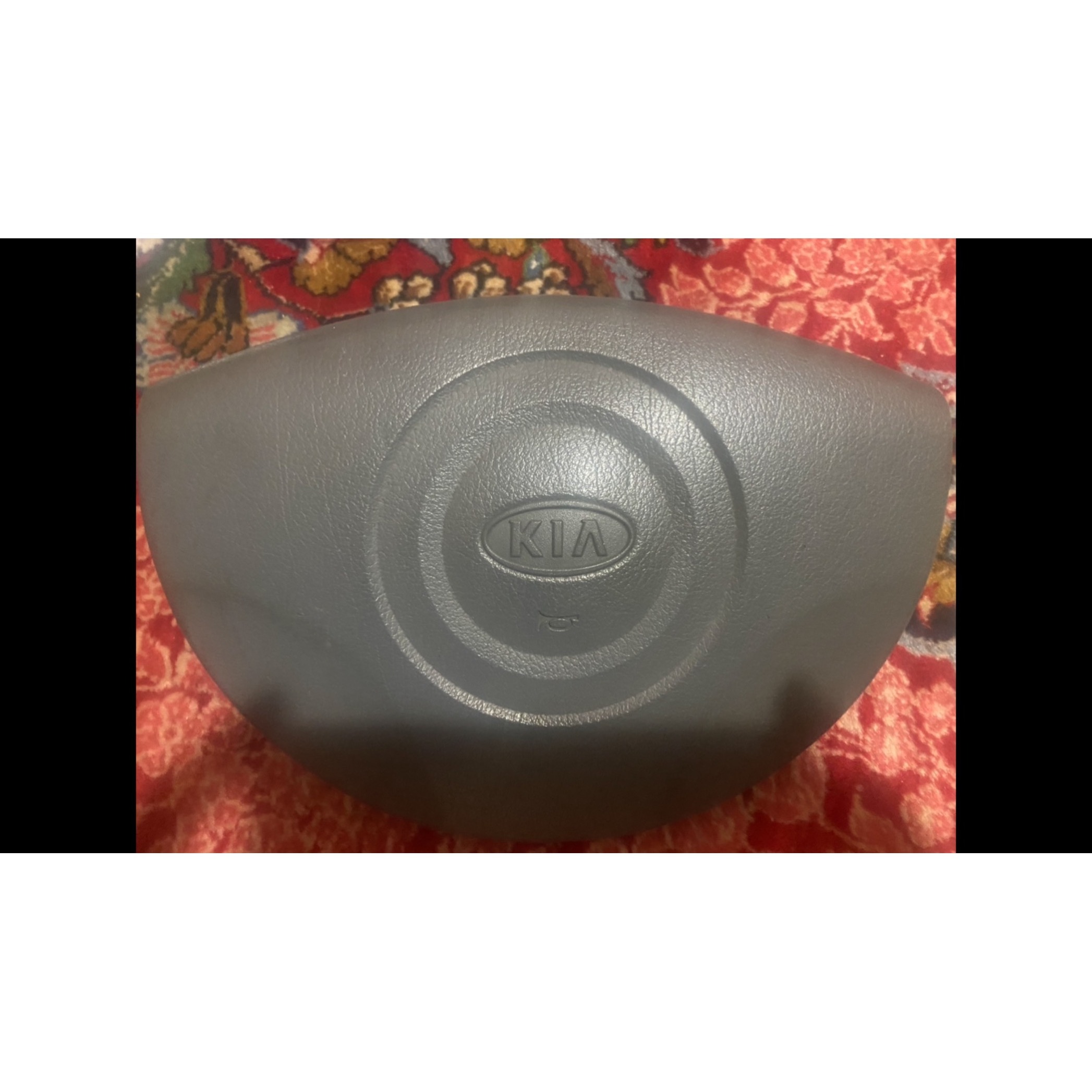 رو بوقی وسط فرمان ریو