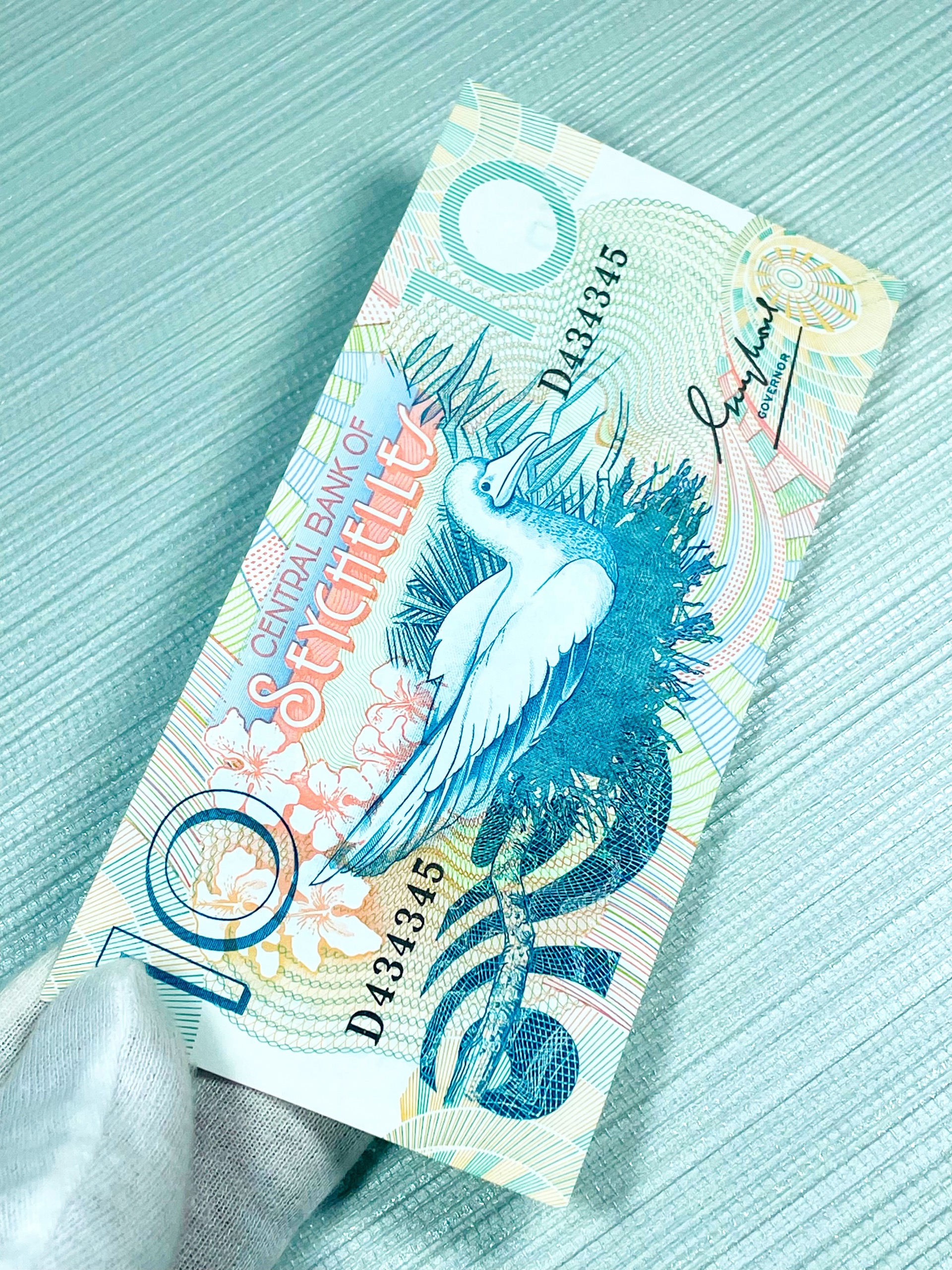 اسکناس کمیاب 10 سیشل