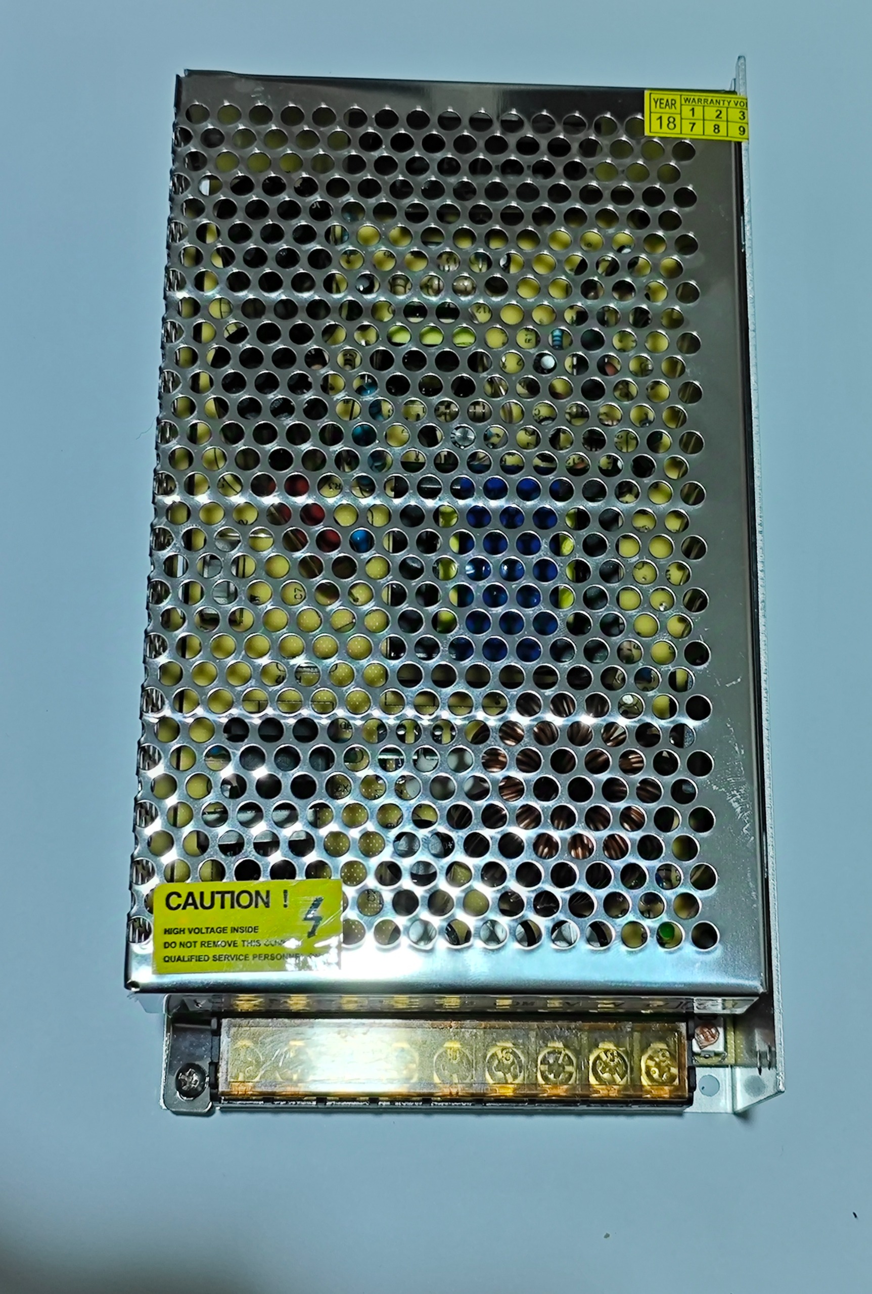 منبع تغذیه سوئیچینگ 48 ولت 5 آمپر