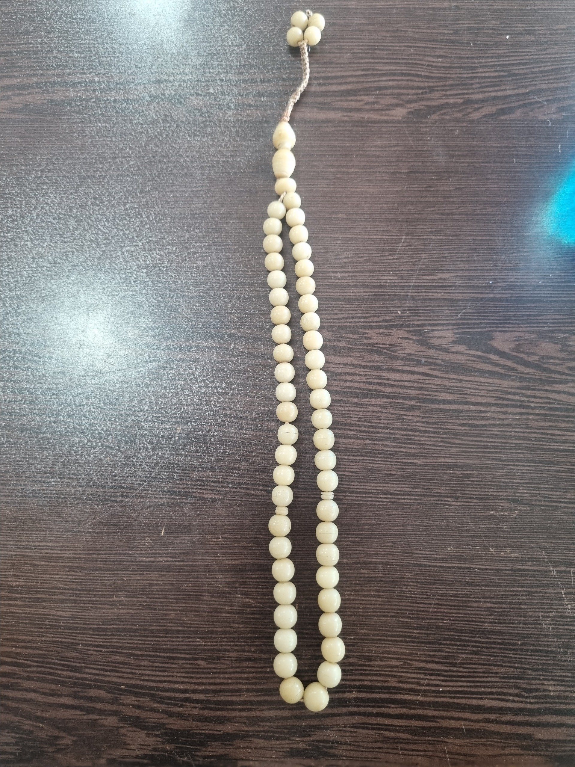 تسبیح هسته خرما