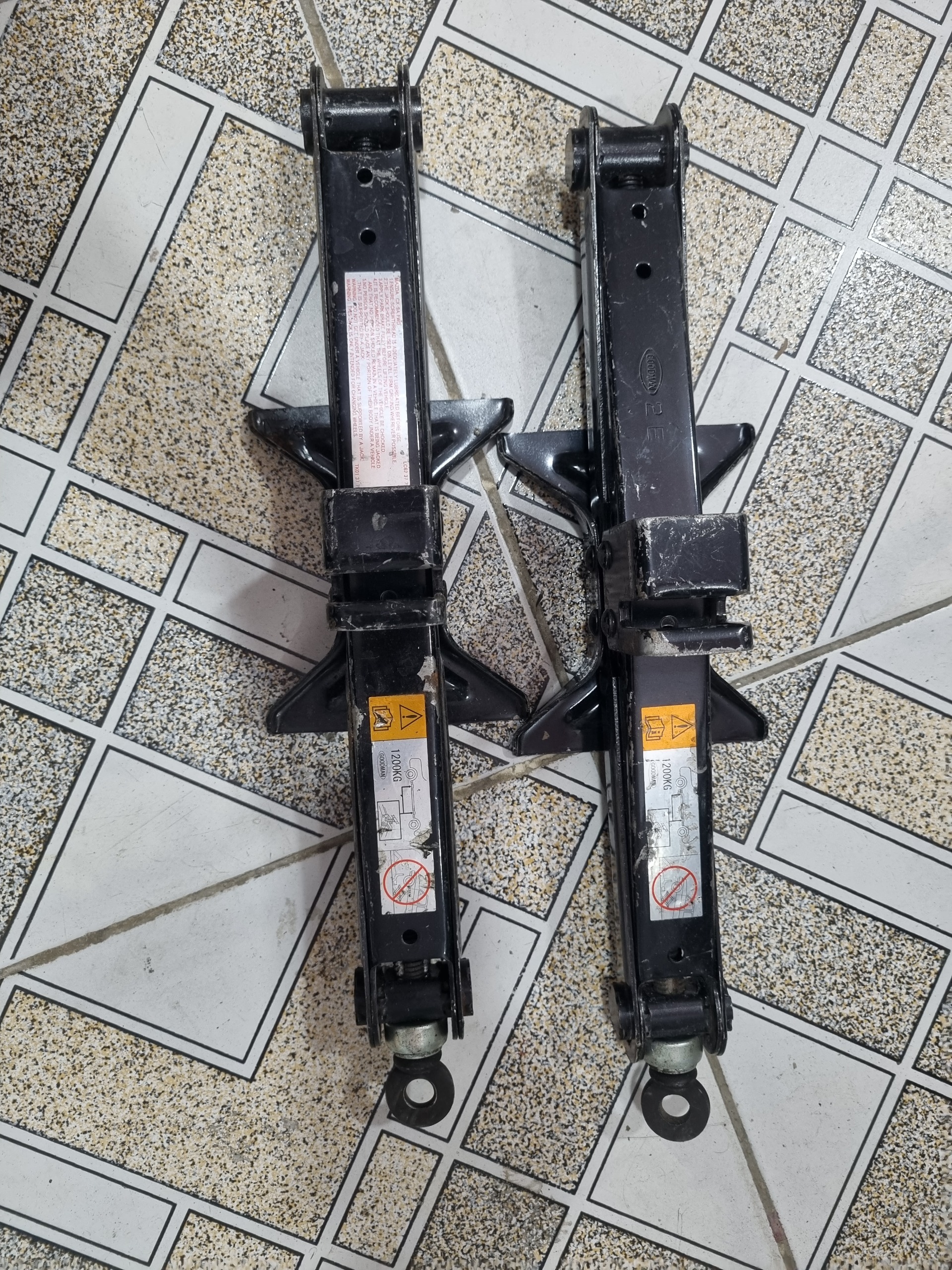 جک سواری استوک ژاپنی گود من ظرفیت 1200