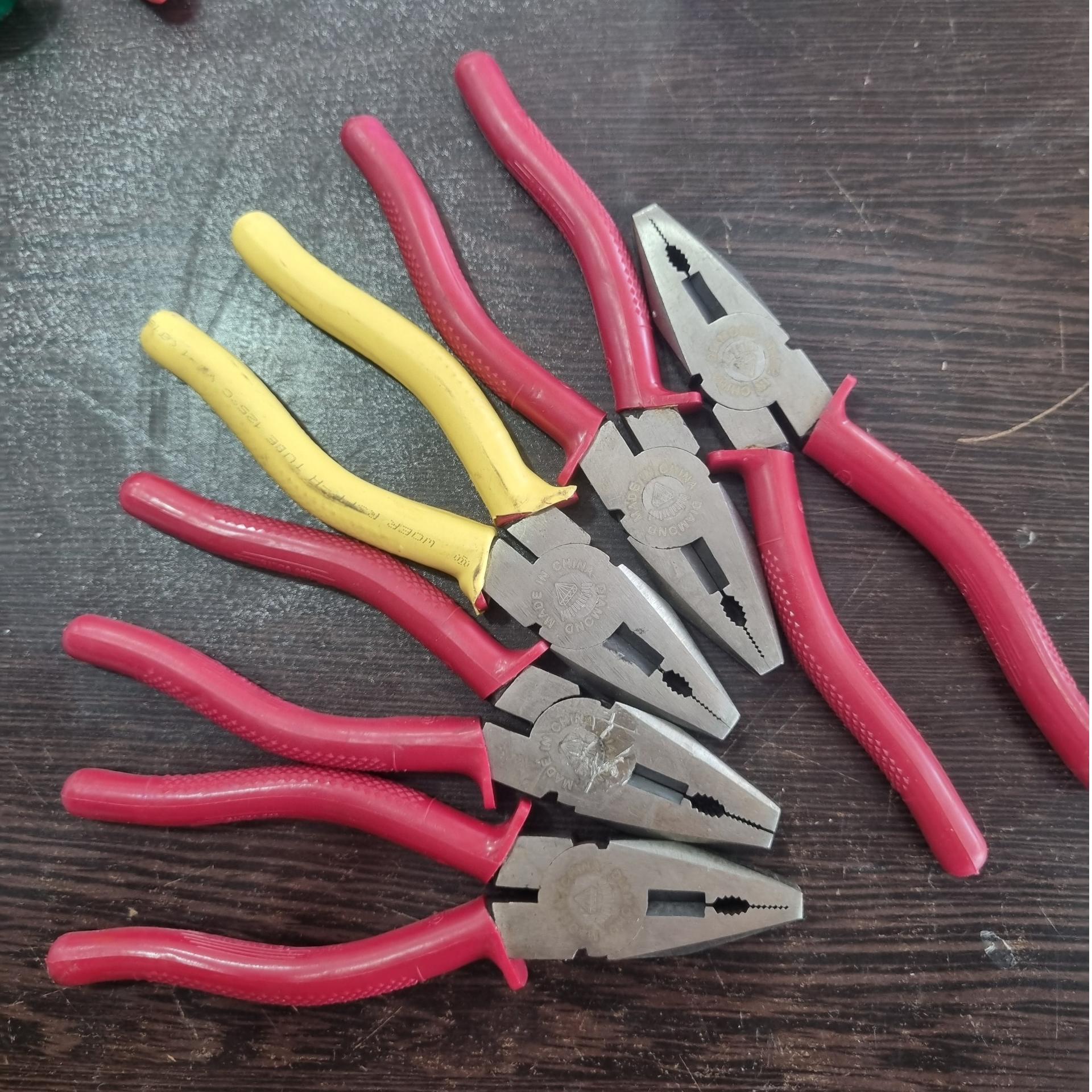 انبر دست دیاموند چینی کلکسیونی کمیاب توضیحات