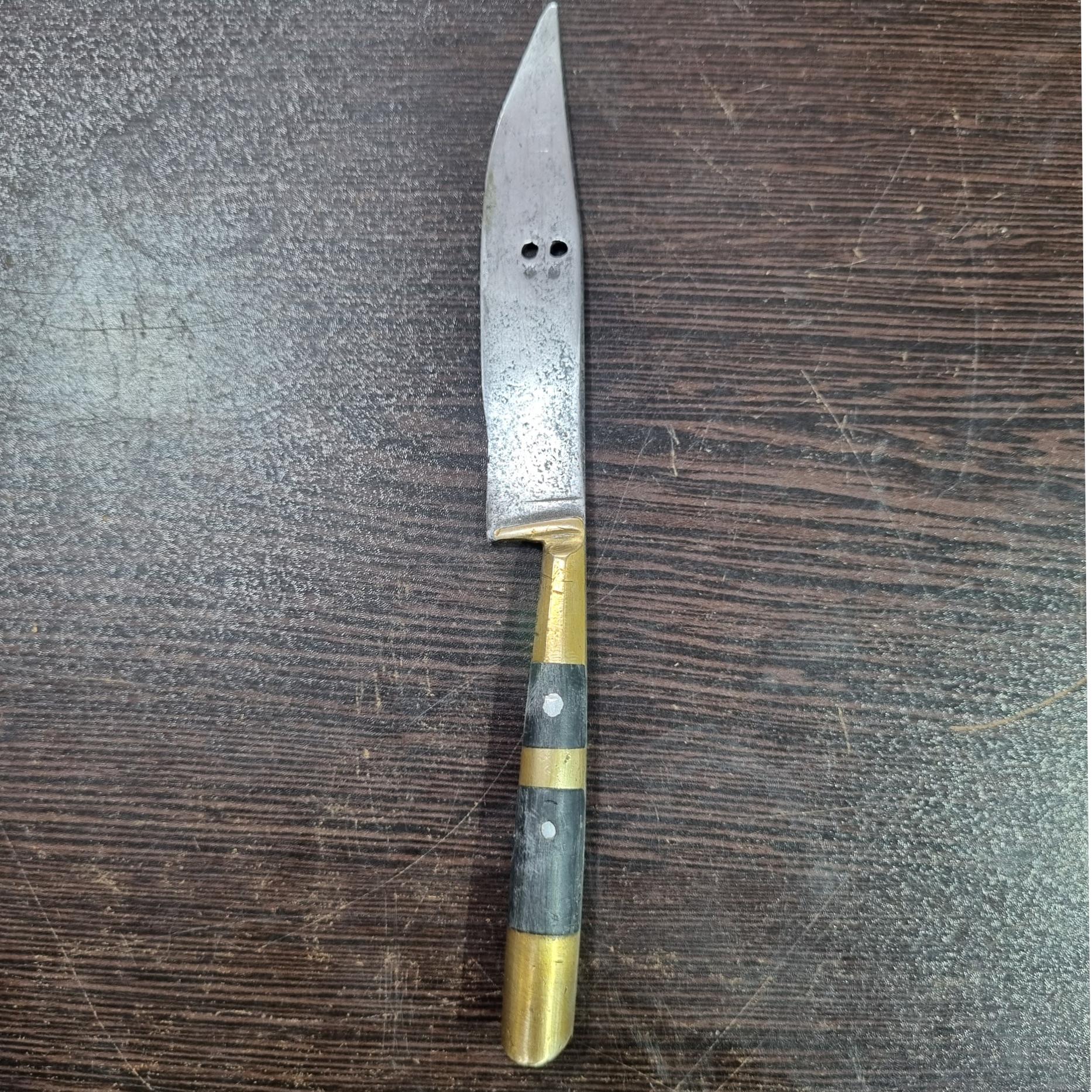 چاقو قدیمی کلکسیونی کمیاب توضیحات