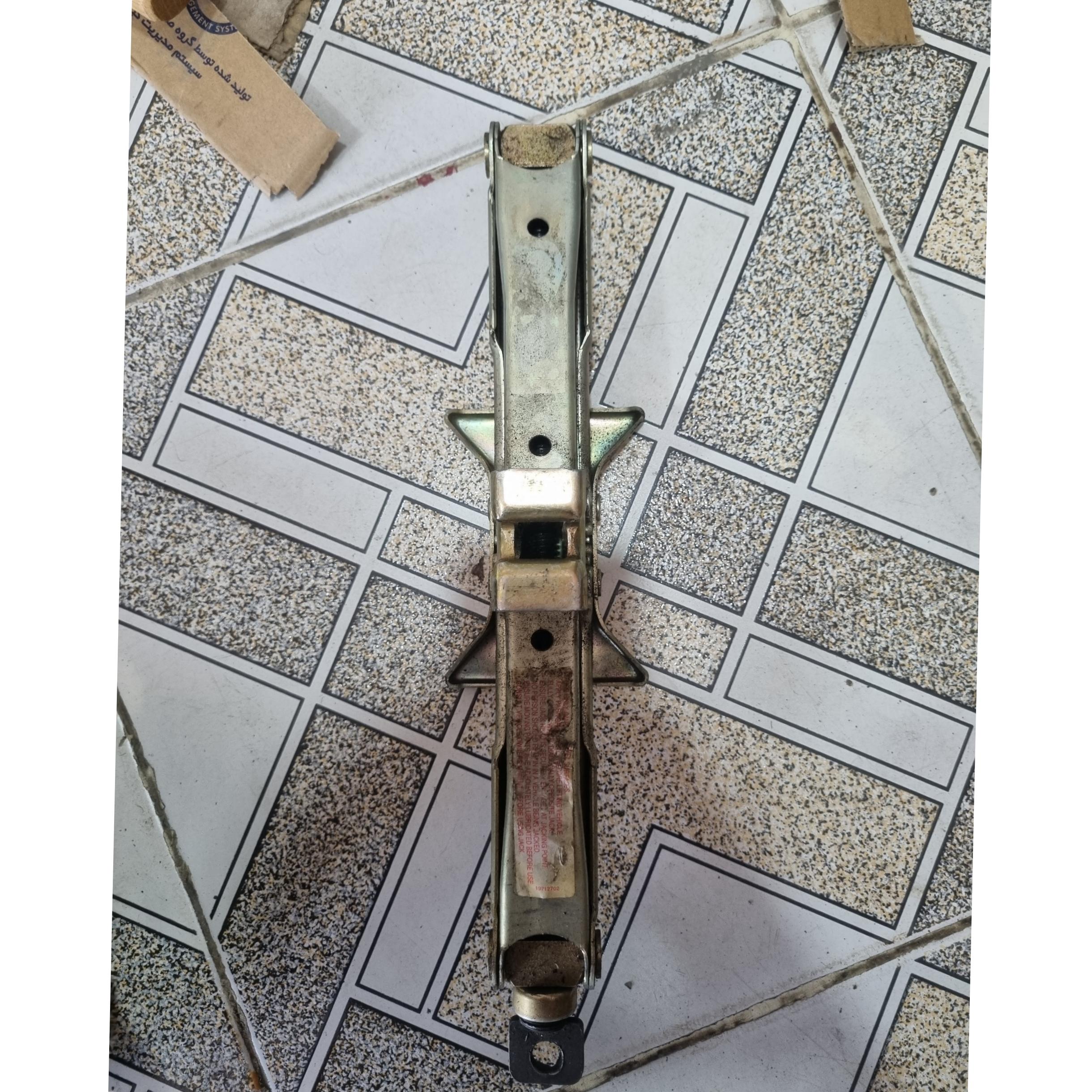 جک تویوتا ژاپنی استوک ظرفیت 1000کیلو