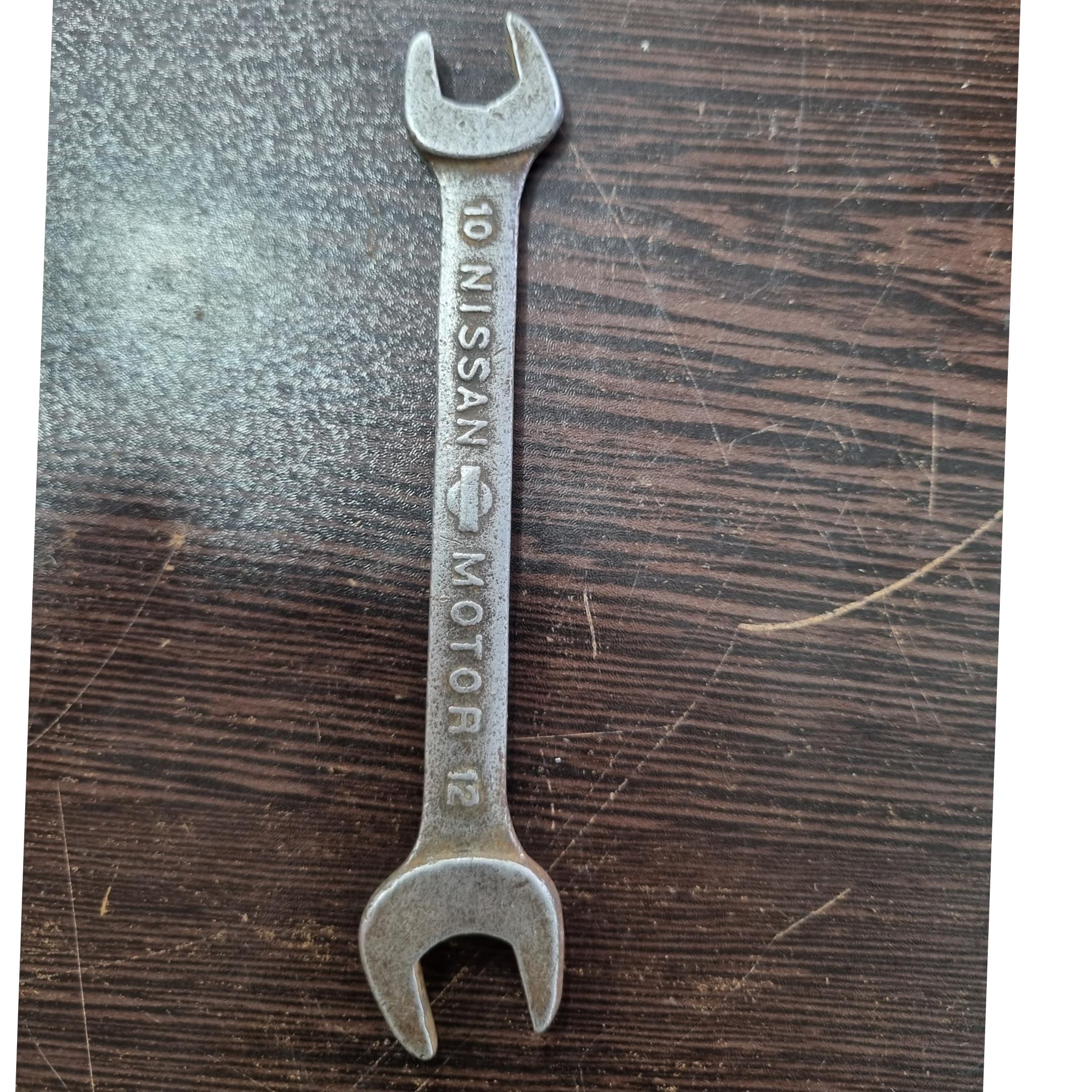 اچار دوسر تخت نیسان موتور کلکسیونی کمیاب توضیحات