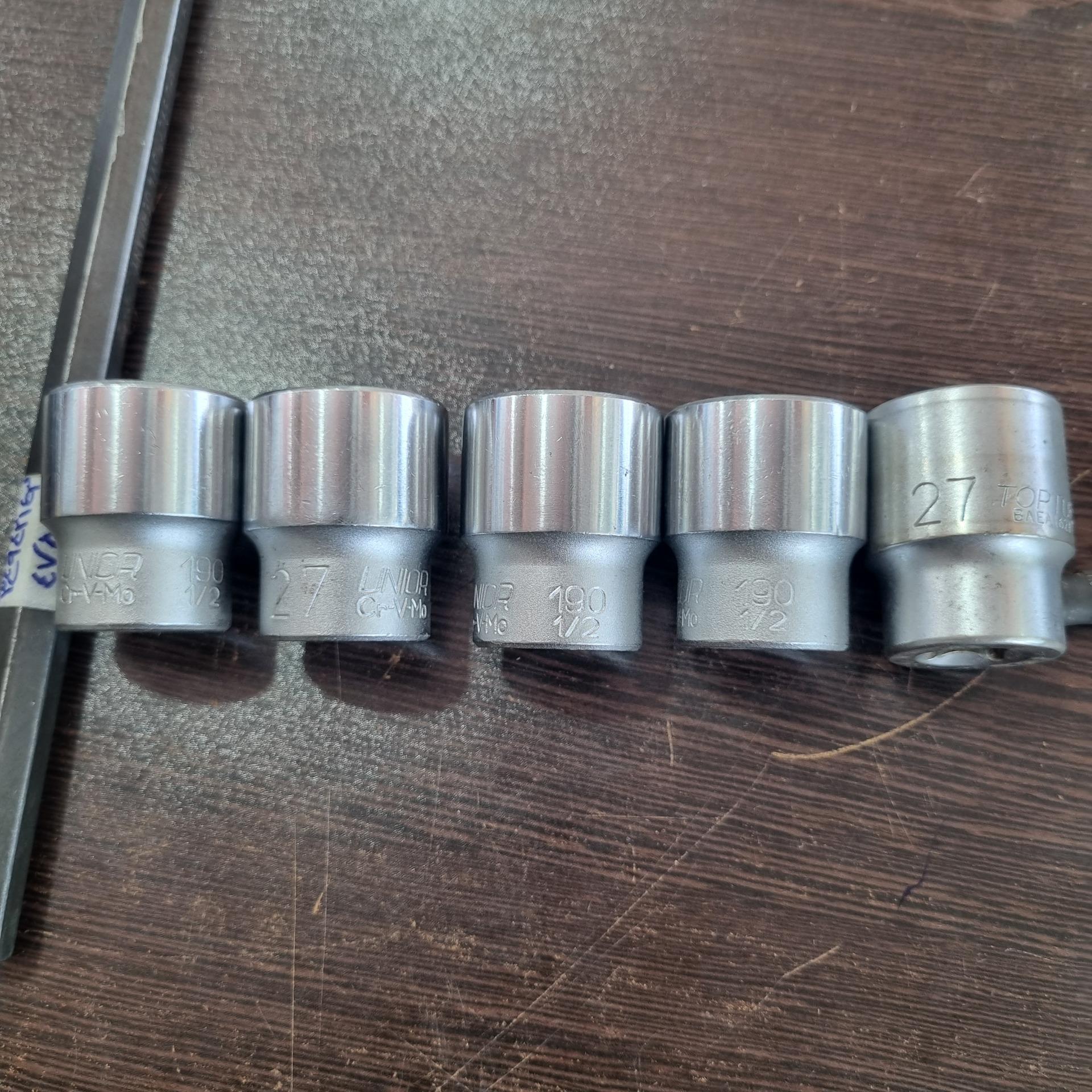 بکس 27یونیور یوگسلاوی وتاپتول تایوانی توضیحات