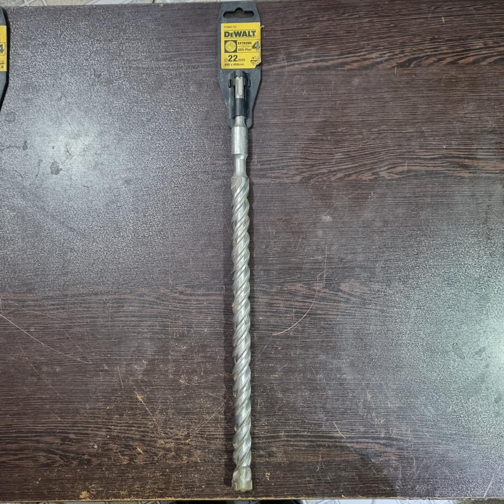 مته آلمانی dewalt سایز 22 توضیحات
