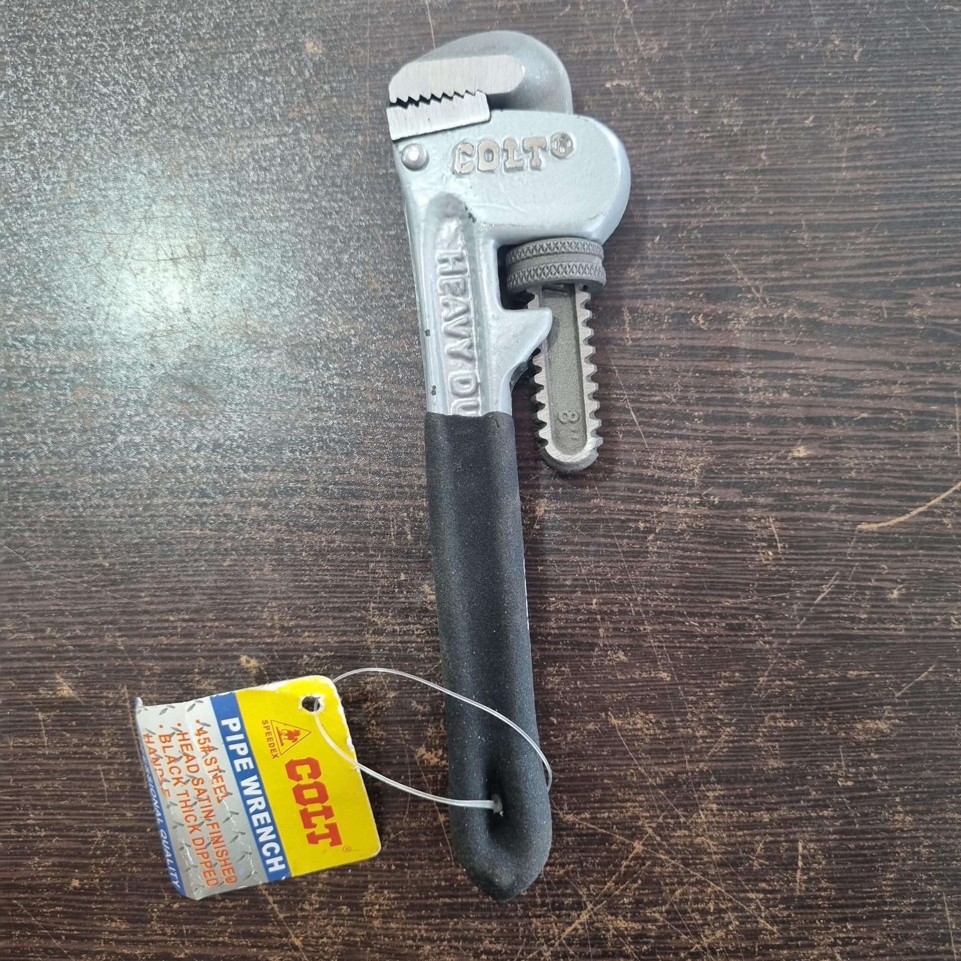 اچار لوله گیر شلاقی colt توضیحات