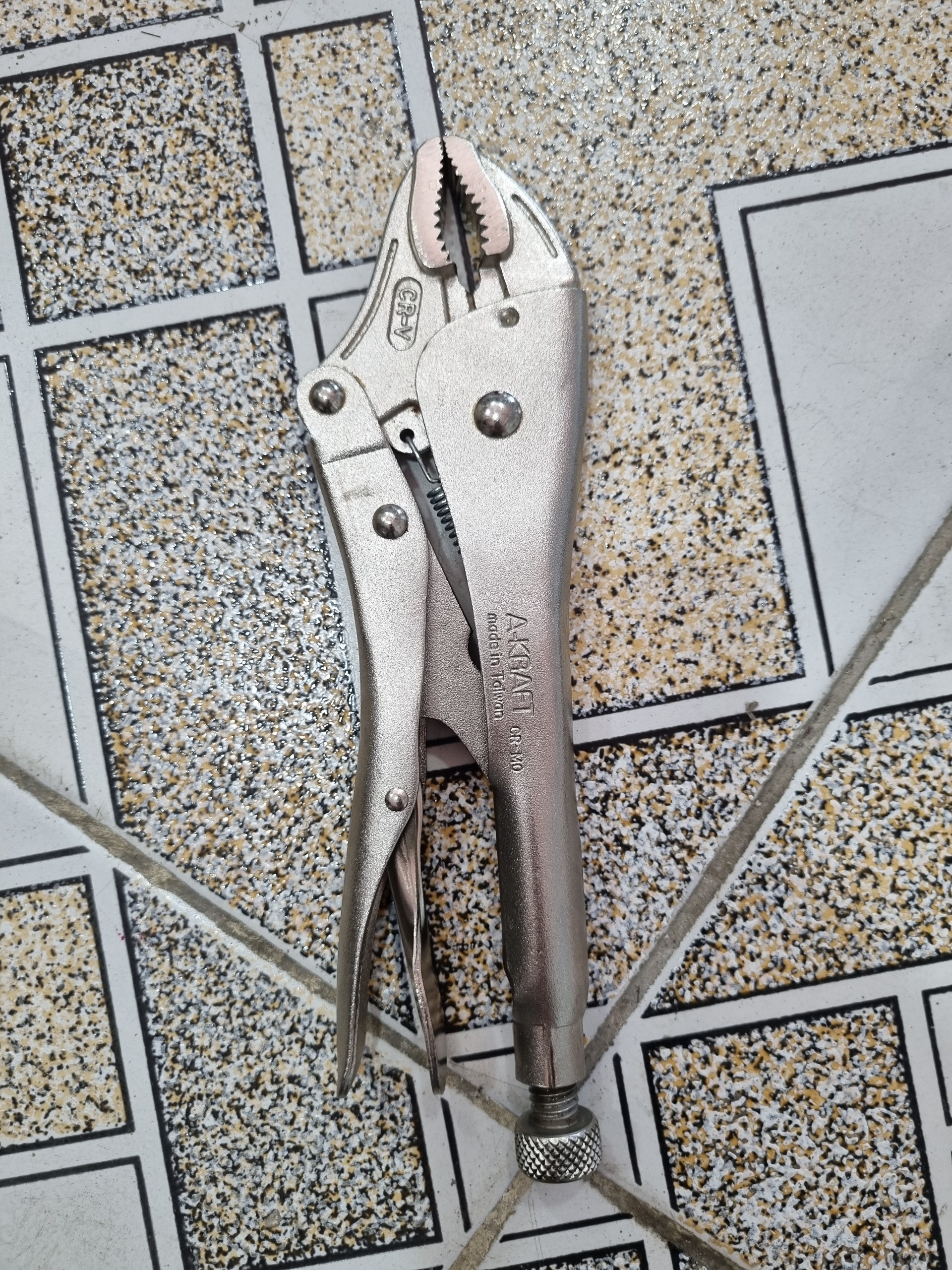 انبرقفلی اکرافت تایوانی اصلی توضیحات