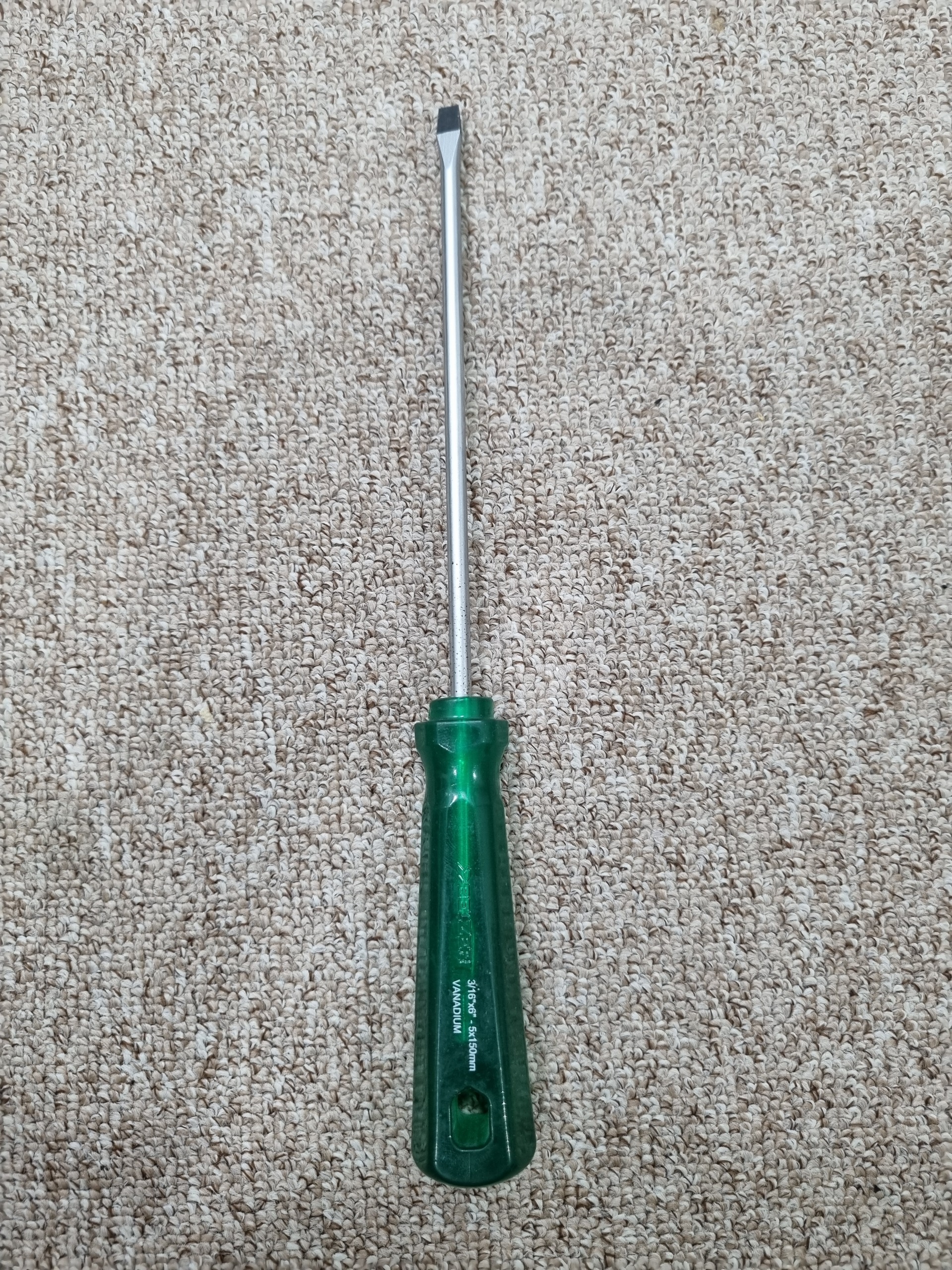 پیچ گوشتی بلزر المانی طبق تصویر توضیحات