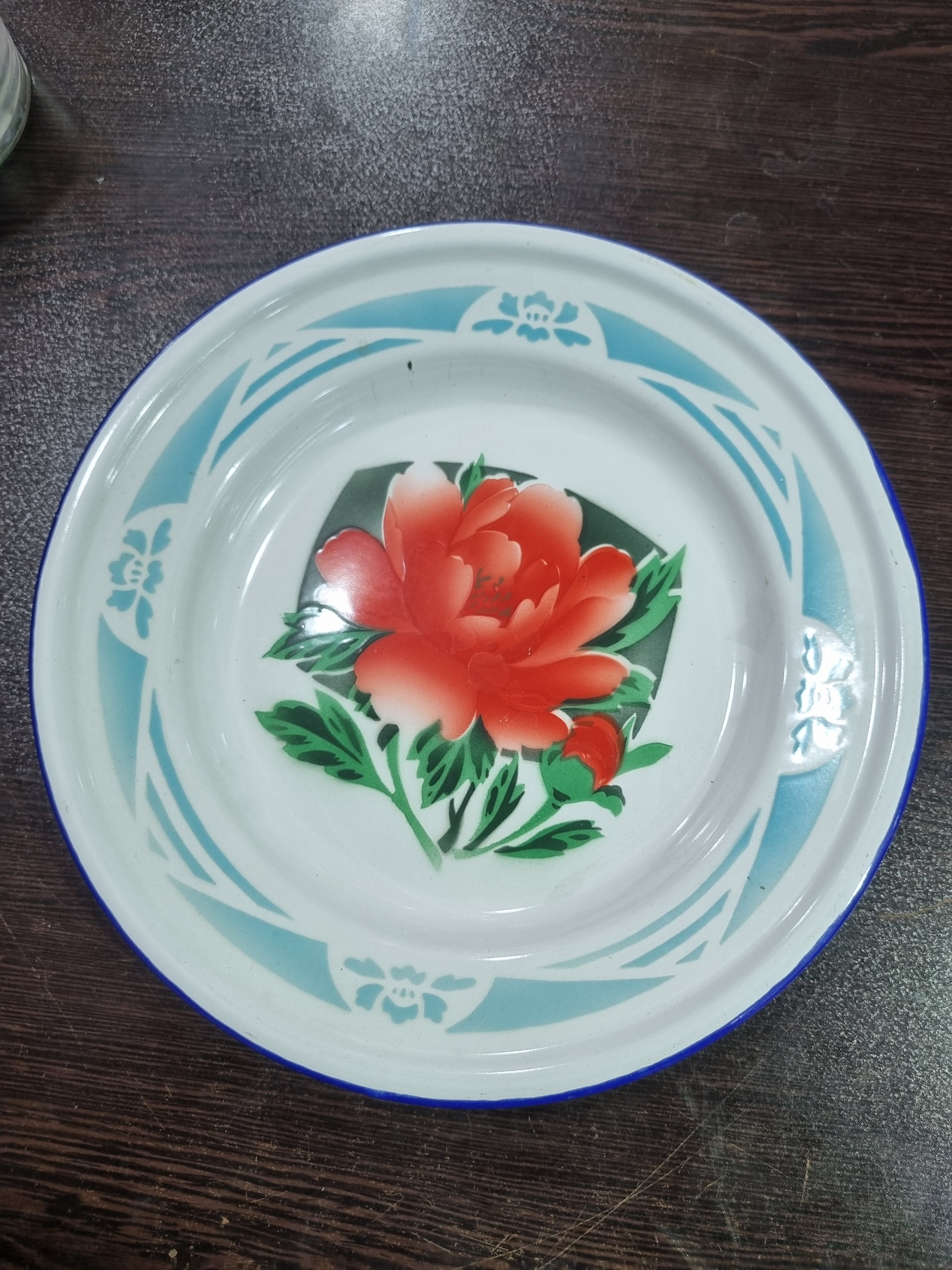 بشقاب لعابی قدیمی طبق تصویر و توضیحات