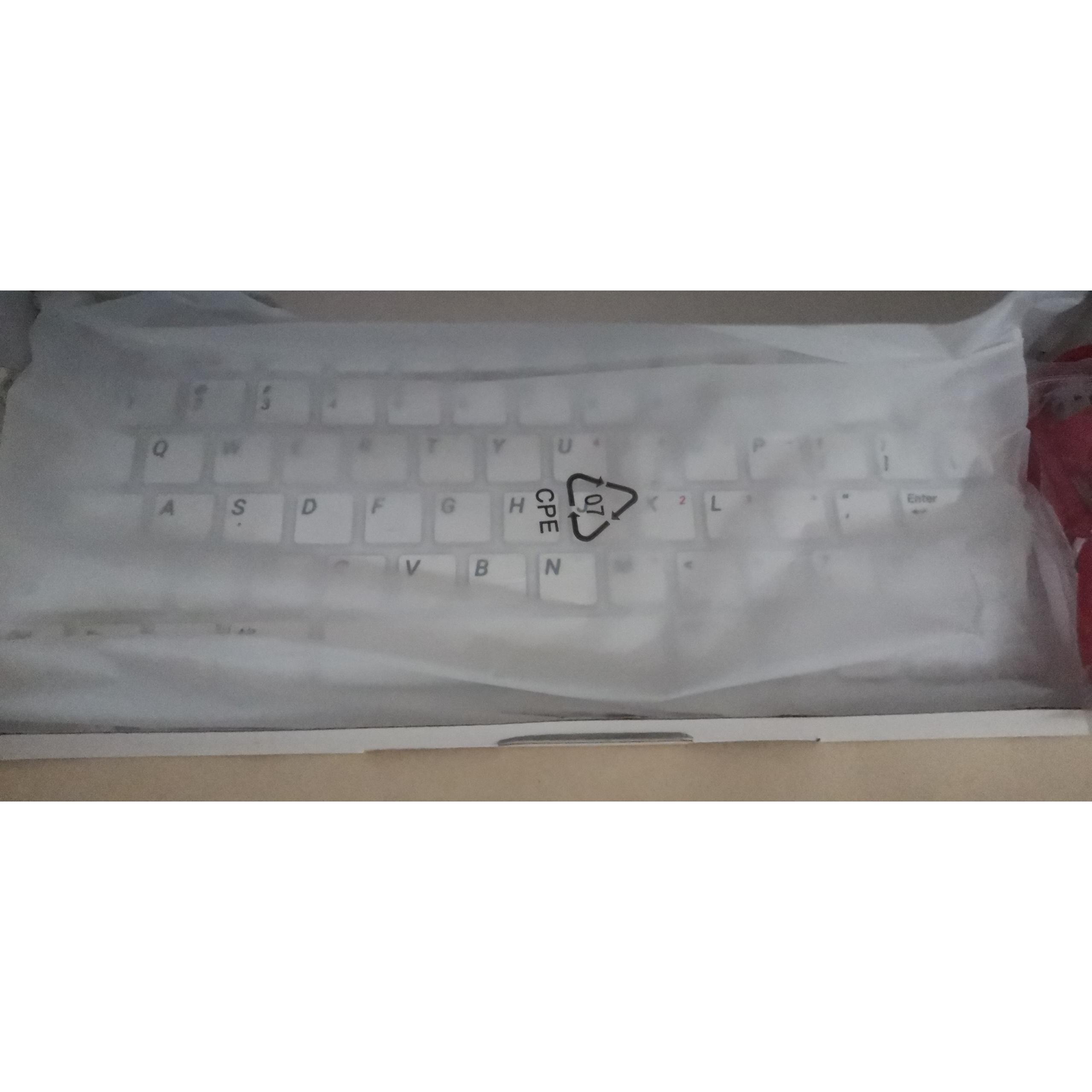 فروش یک عدد کیبرد رزبری پای