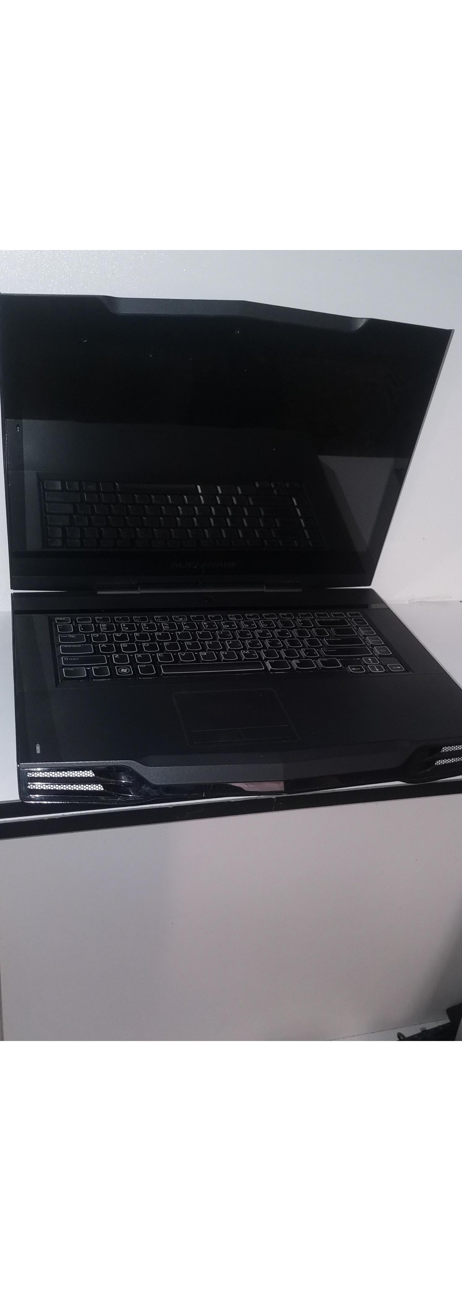 فروش یک عدد لپ تاپ Alienware