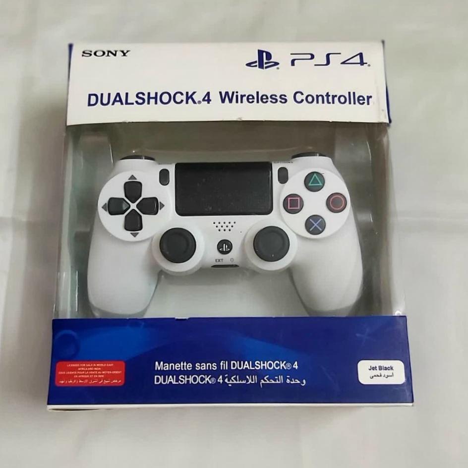 دسته بیسیم سفید PS4 پک پلمپ