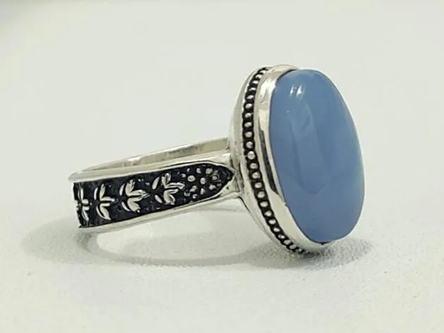 انگشتر فاخر عقیق کبود یمنی اصل معدنی استثنایی