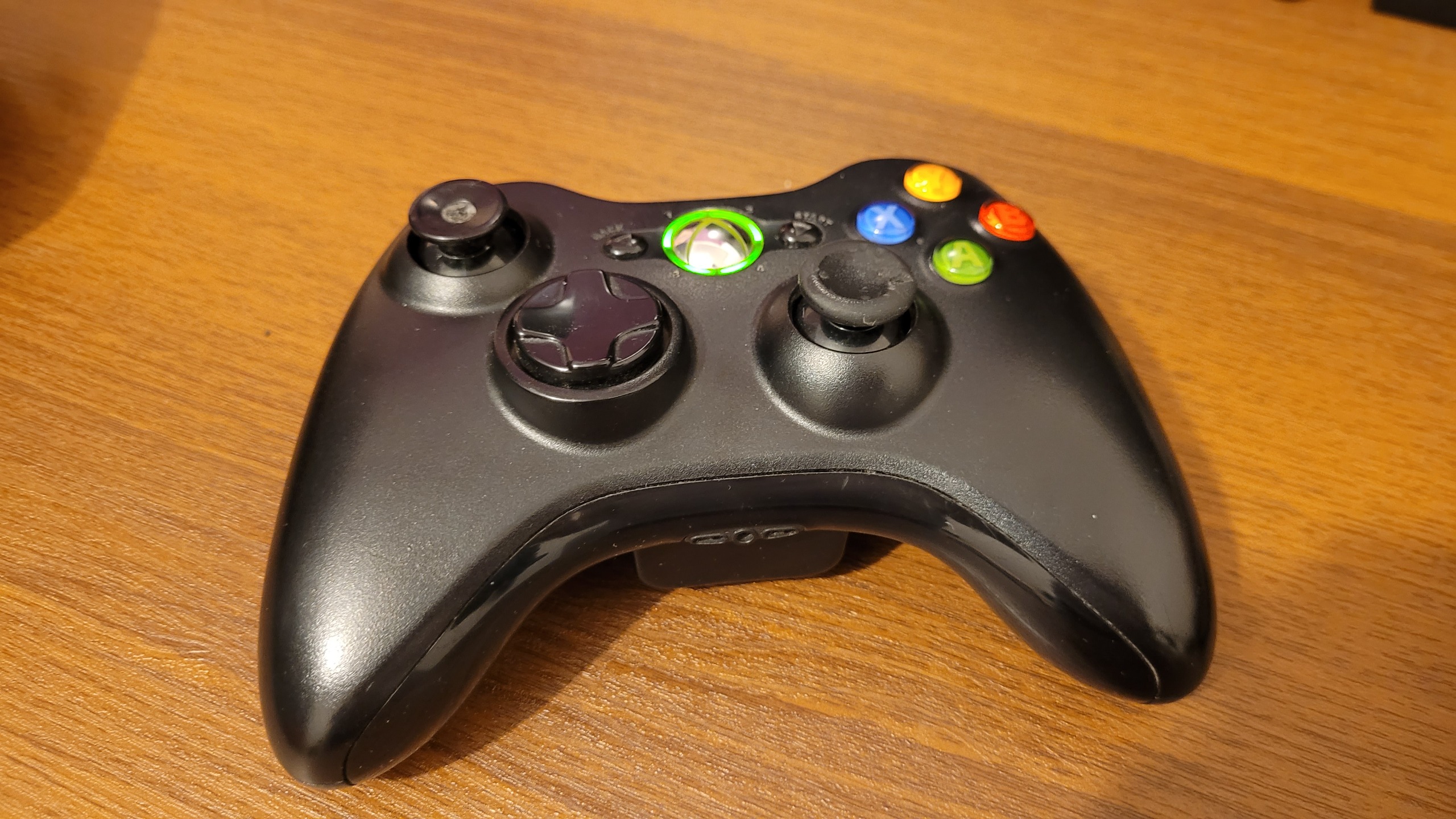 دسته ایکس باکس 360 اصلی