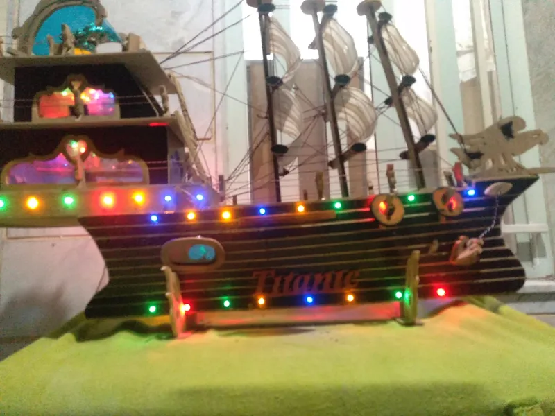 ماکت کشتی تفریحی