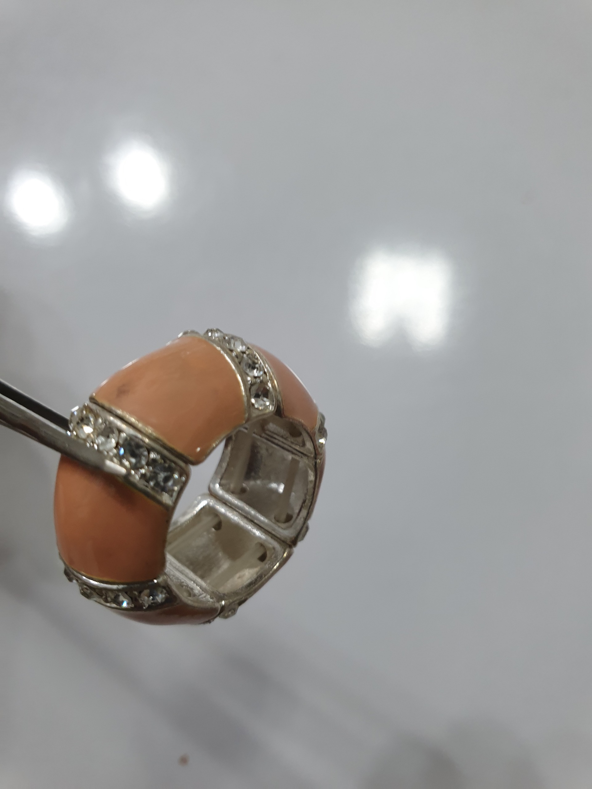 گیره روسری نگین دار خاص