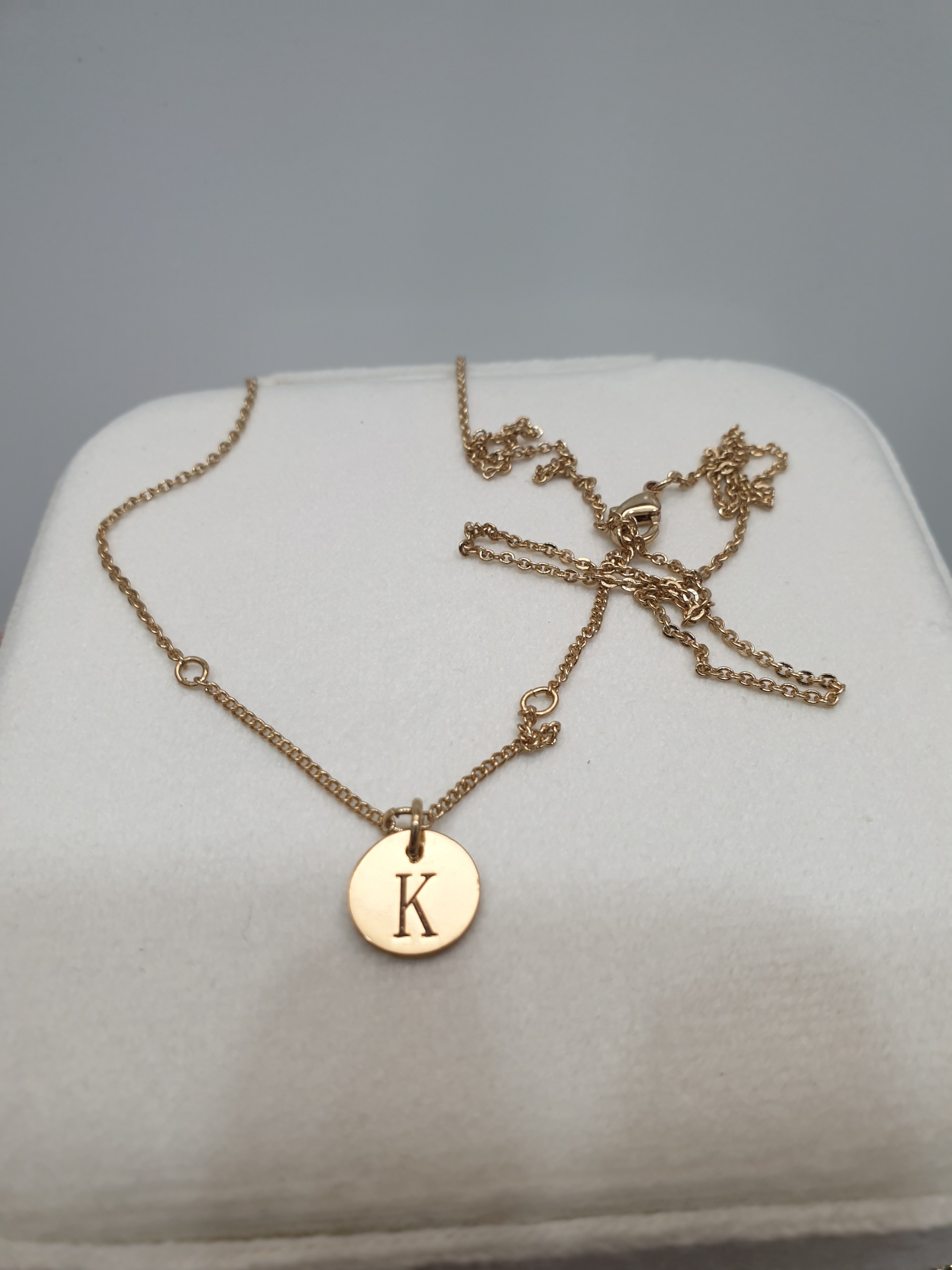گردنبند حرف k آبکاری طلا