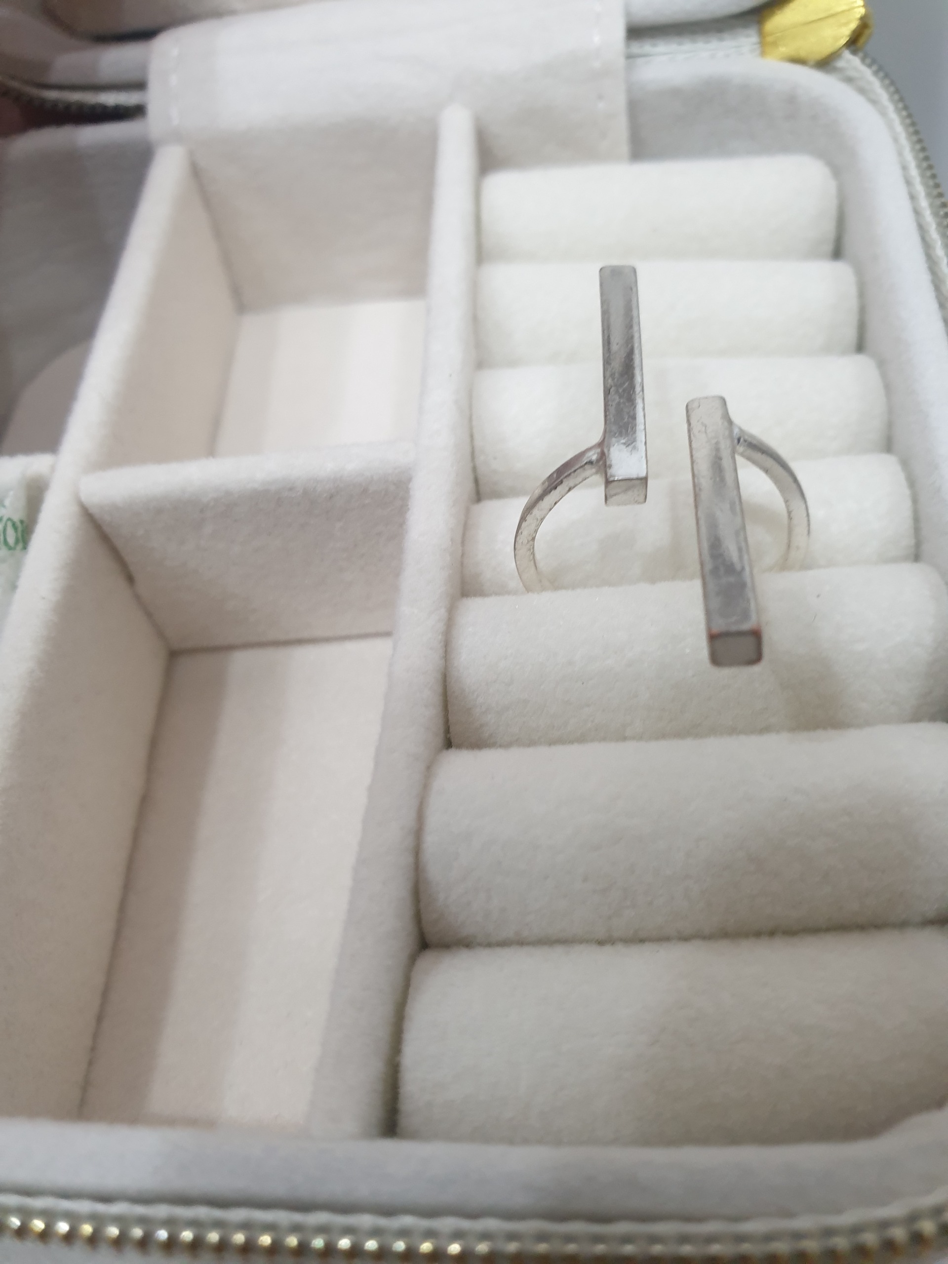 انگشتر خاص و کم نظیر زیبا