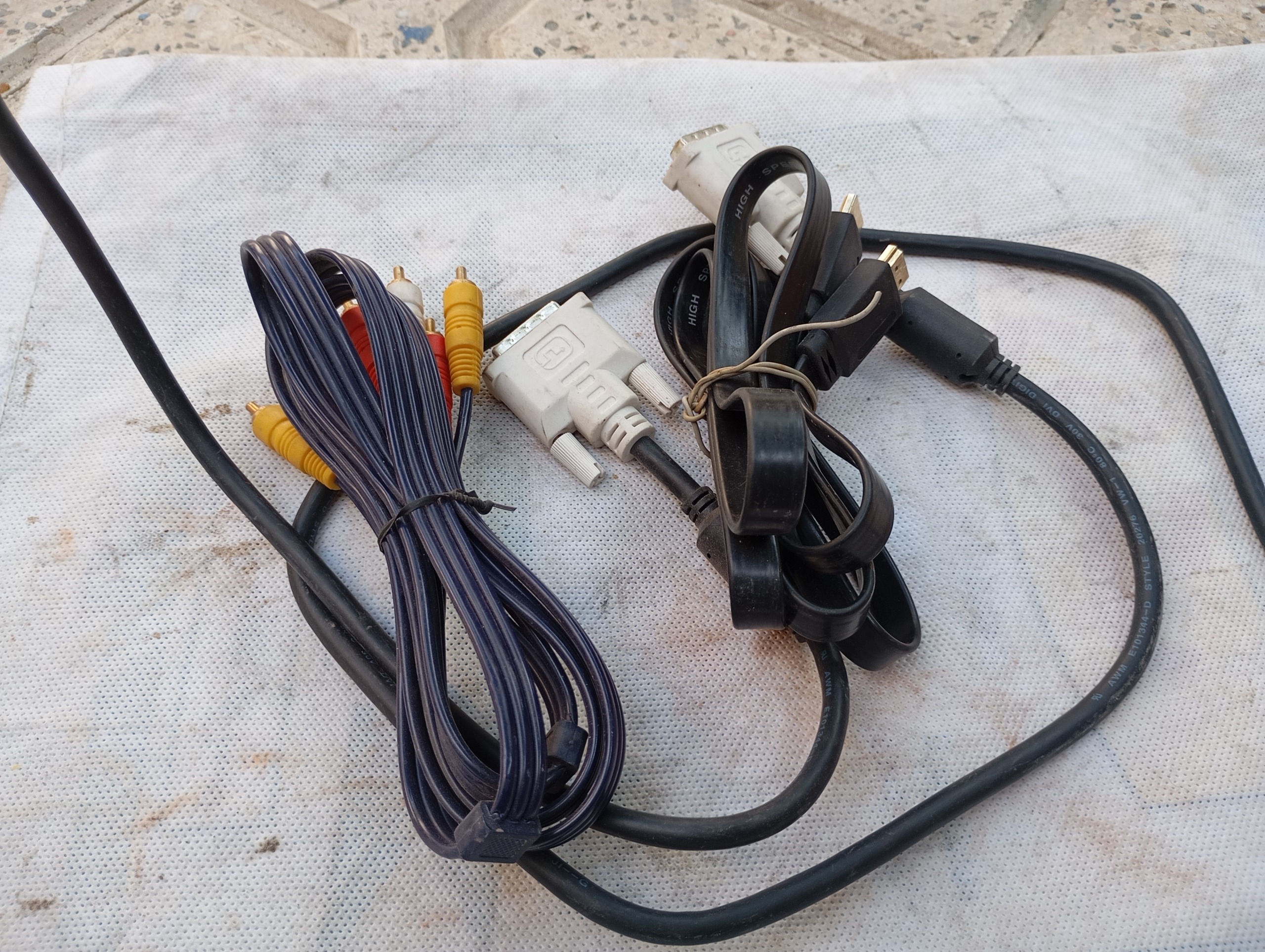 کابل HDMI و RGA و DVI